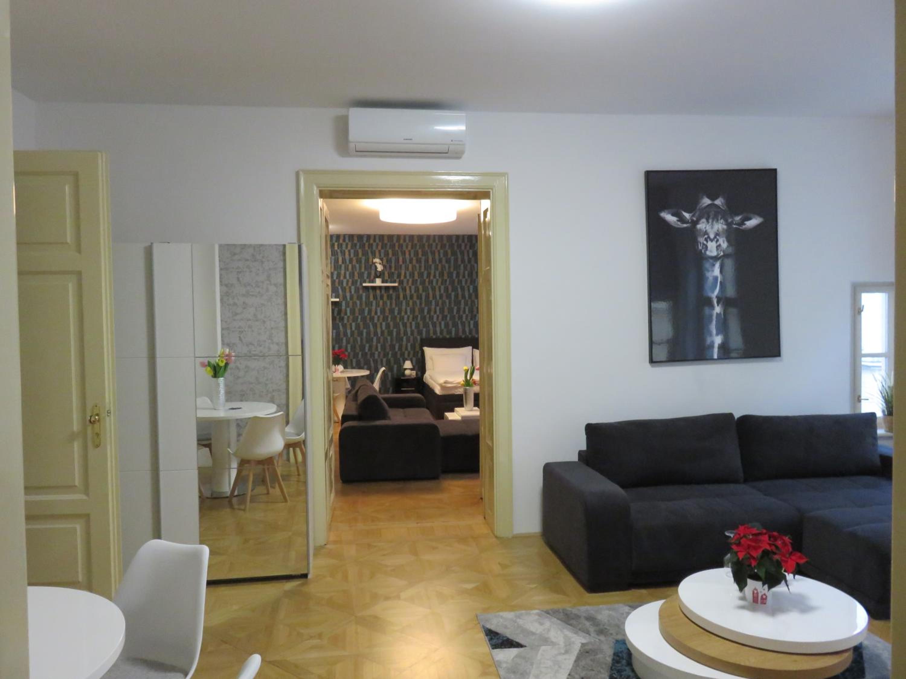Two-Bedroom Apartment - Photo 8