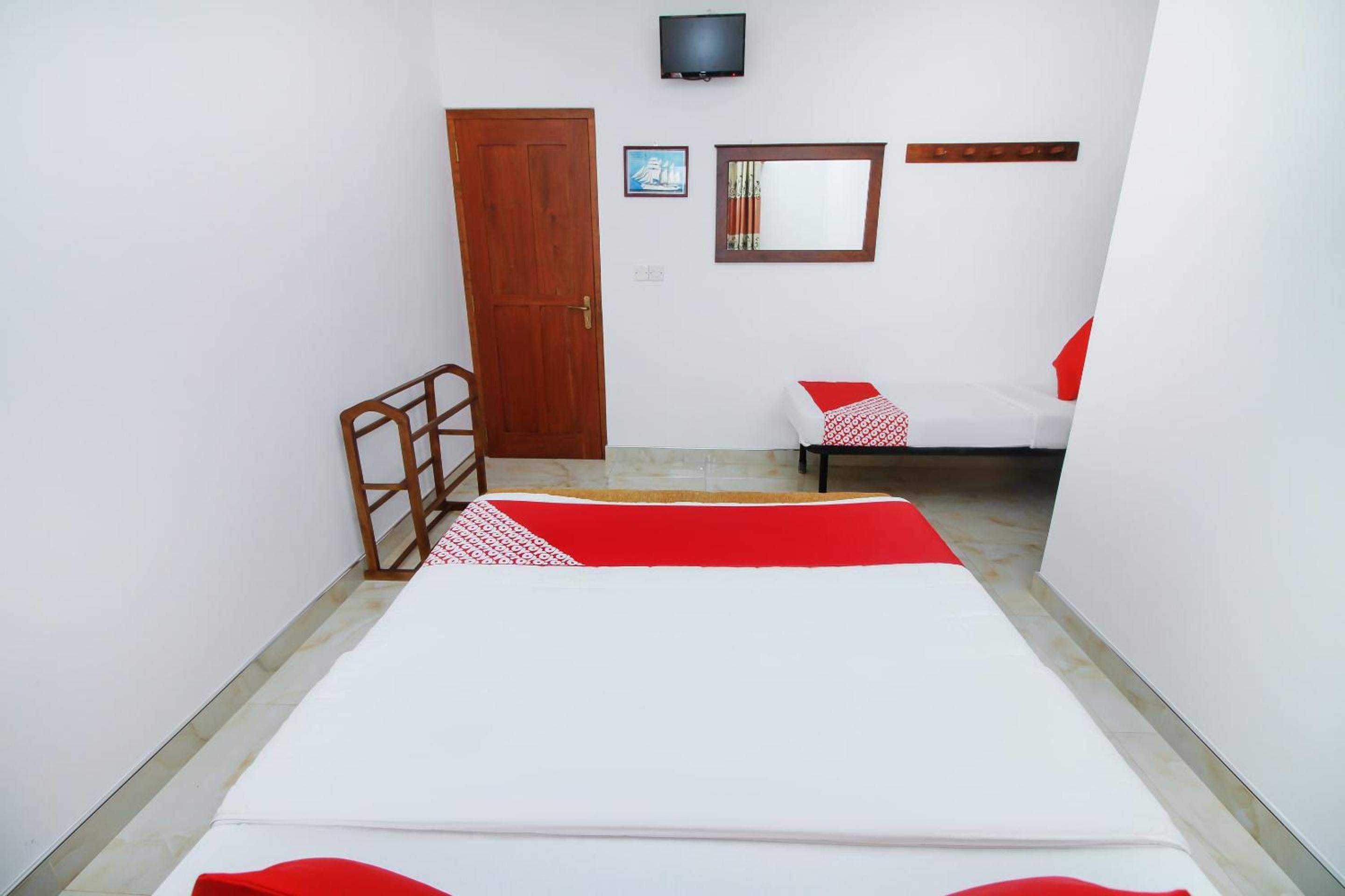 Deluxe Triple Room photo 2