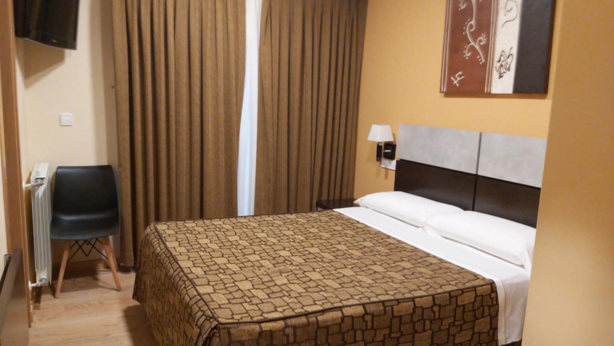 Double Room photo 3
