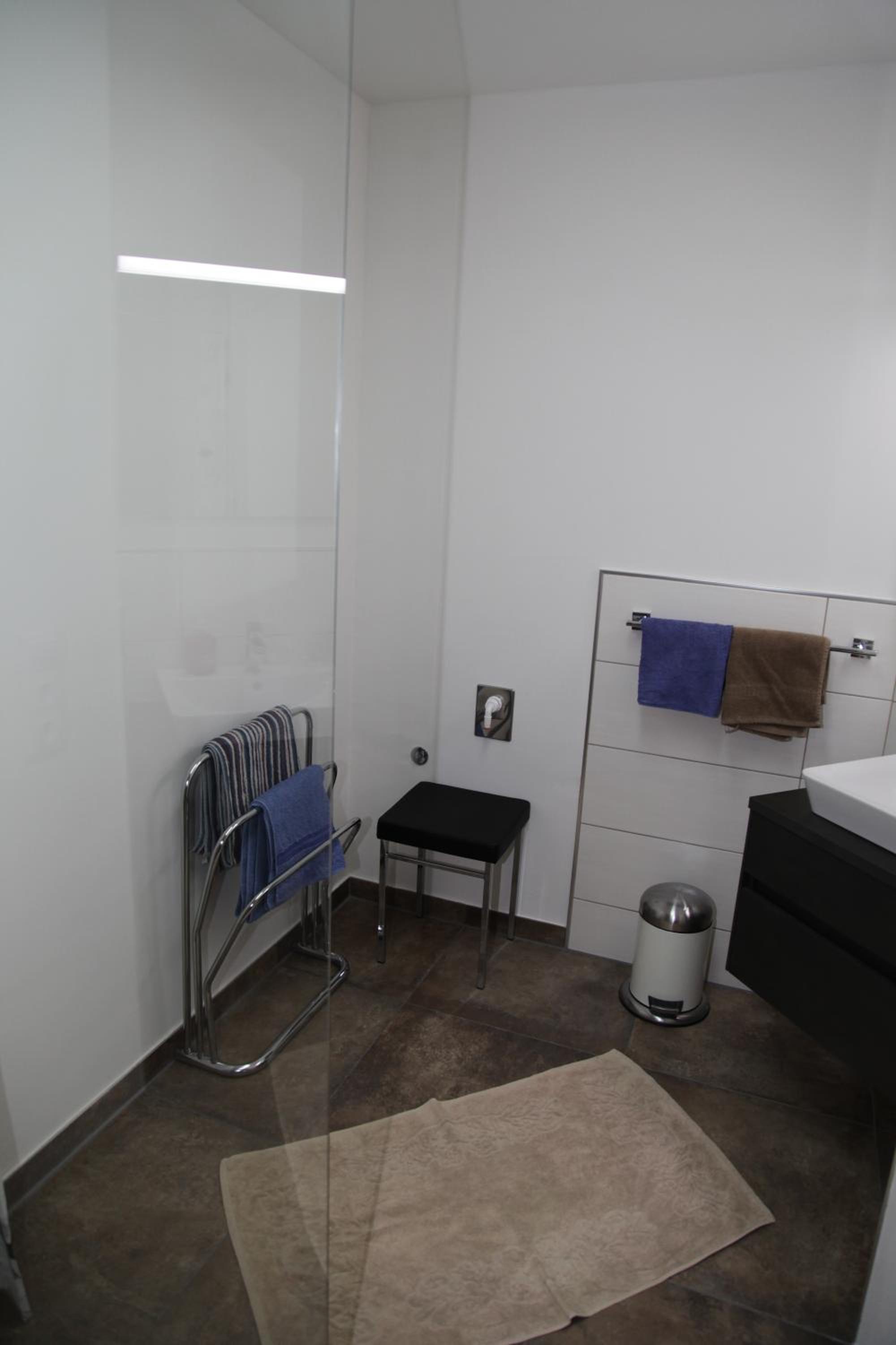 One-Bedroom Apartment with Balcony photo 3