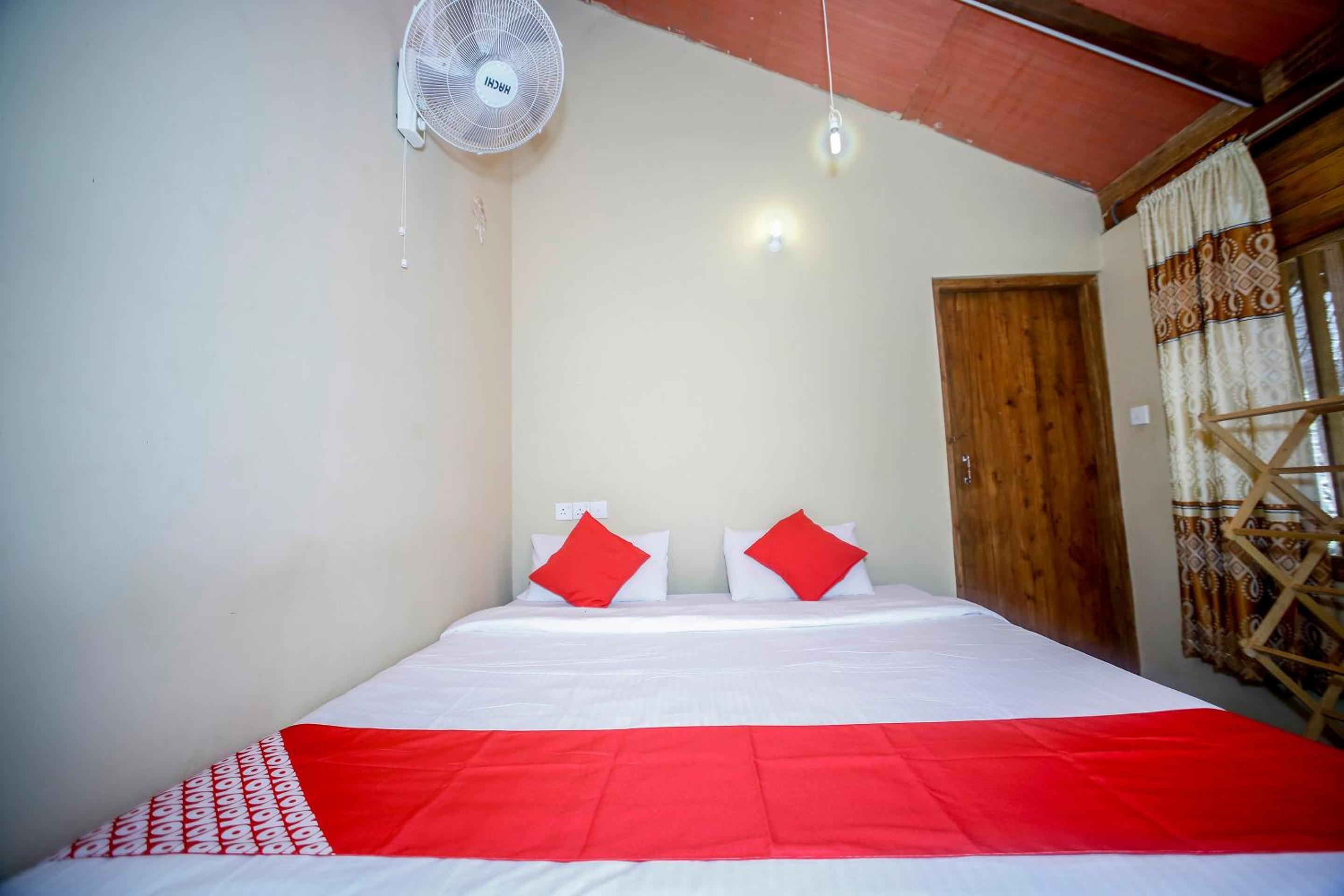 Deluxe Double Room photo 2