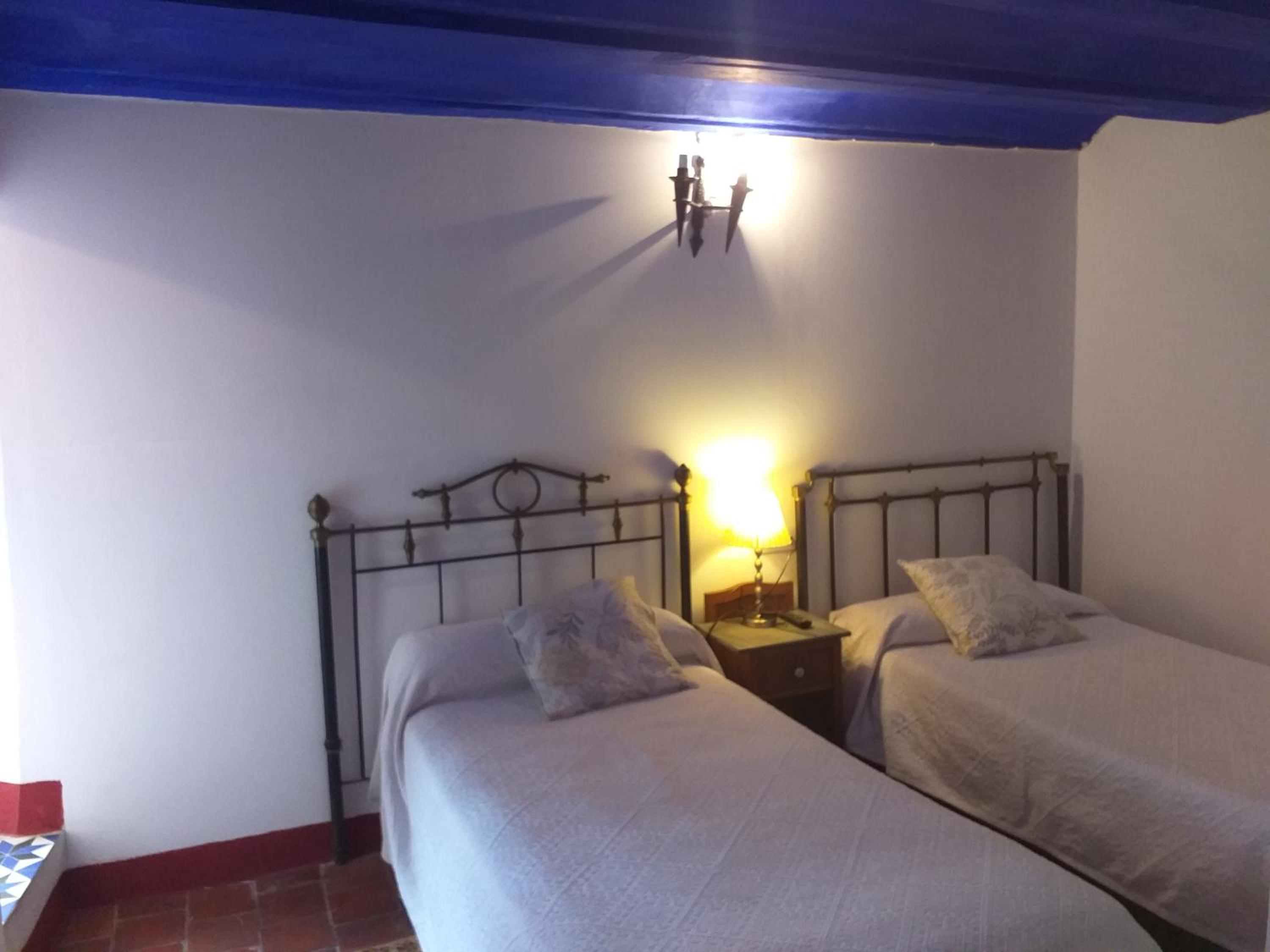 Quadruple Room - Photo 12