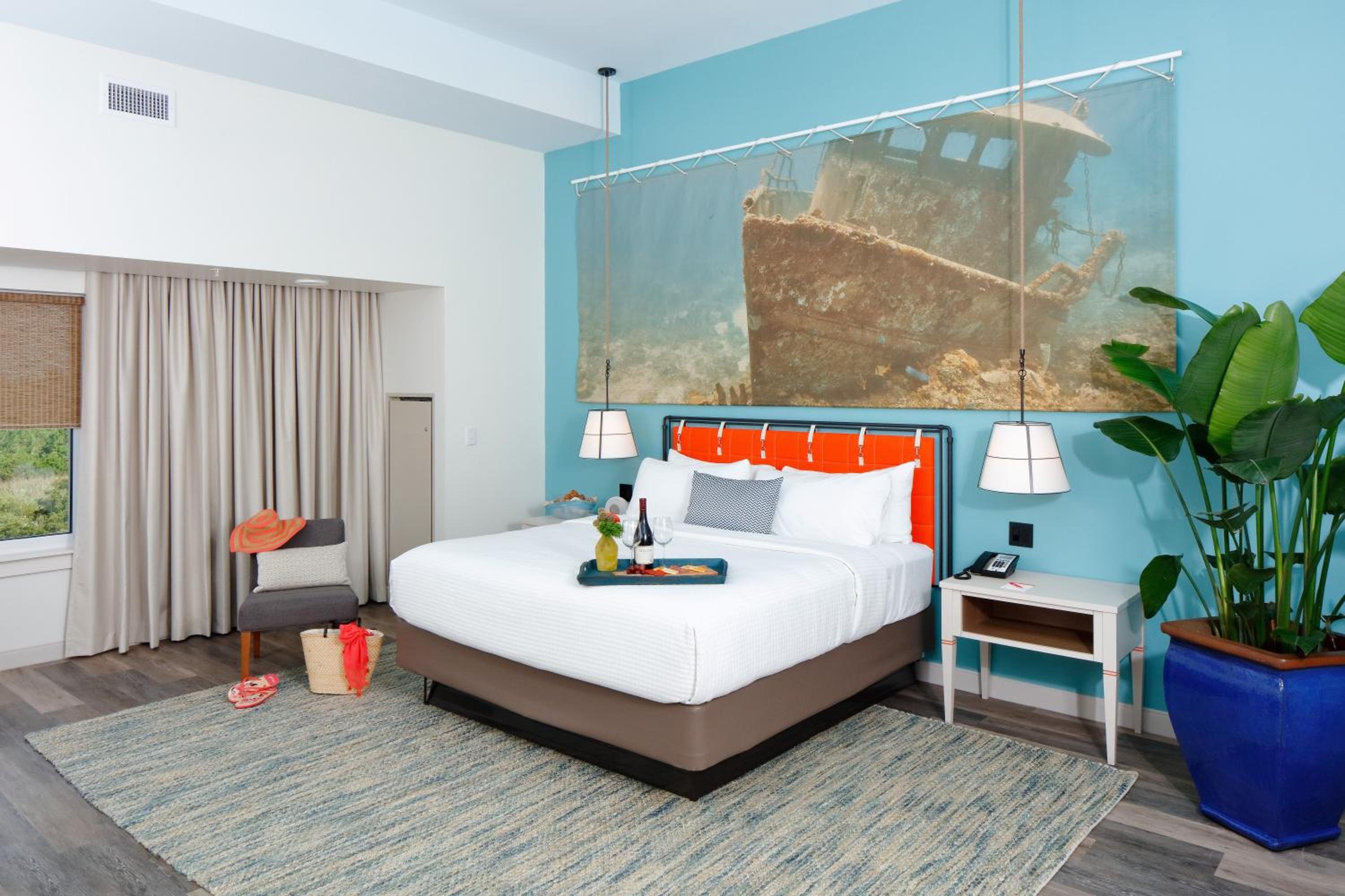 One-Bedroom King Suite with Sofa Bed