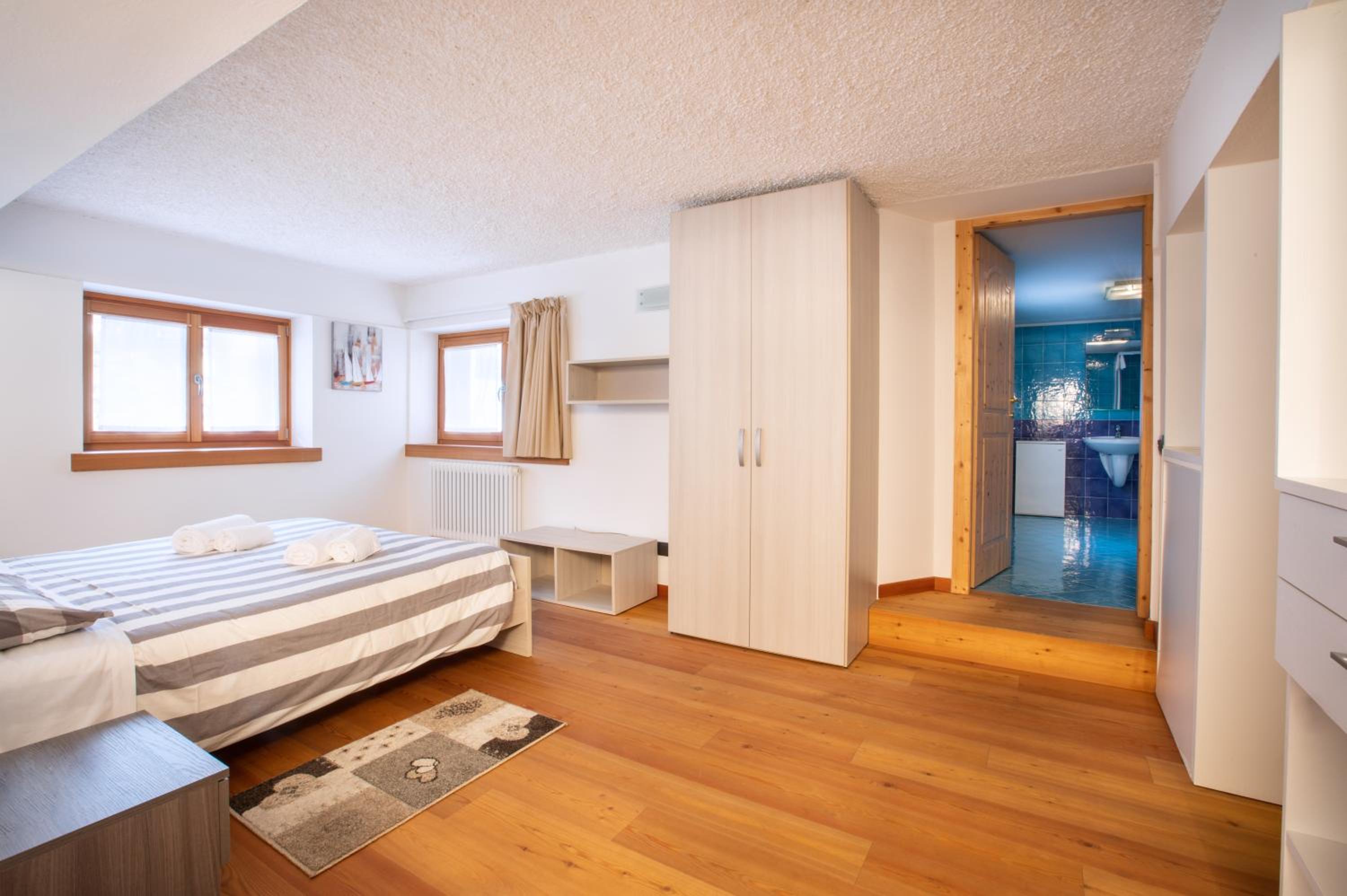 Maisonette photo 1