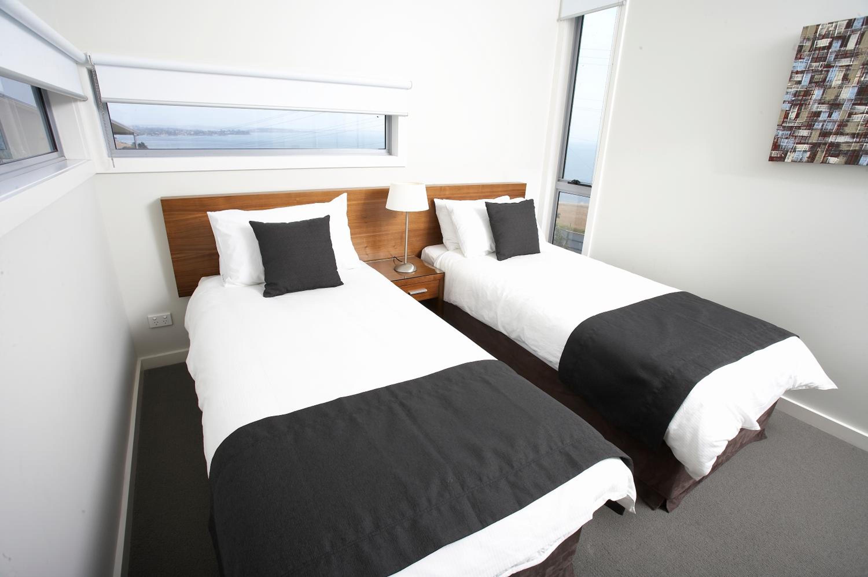 Two-Bedroom Apartment photo 2