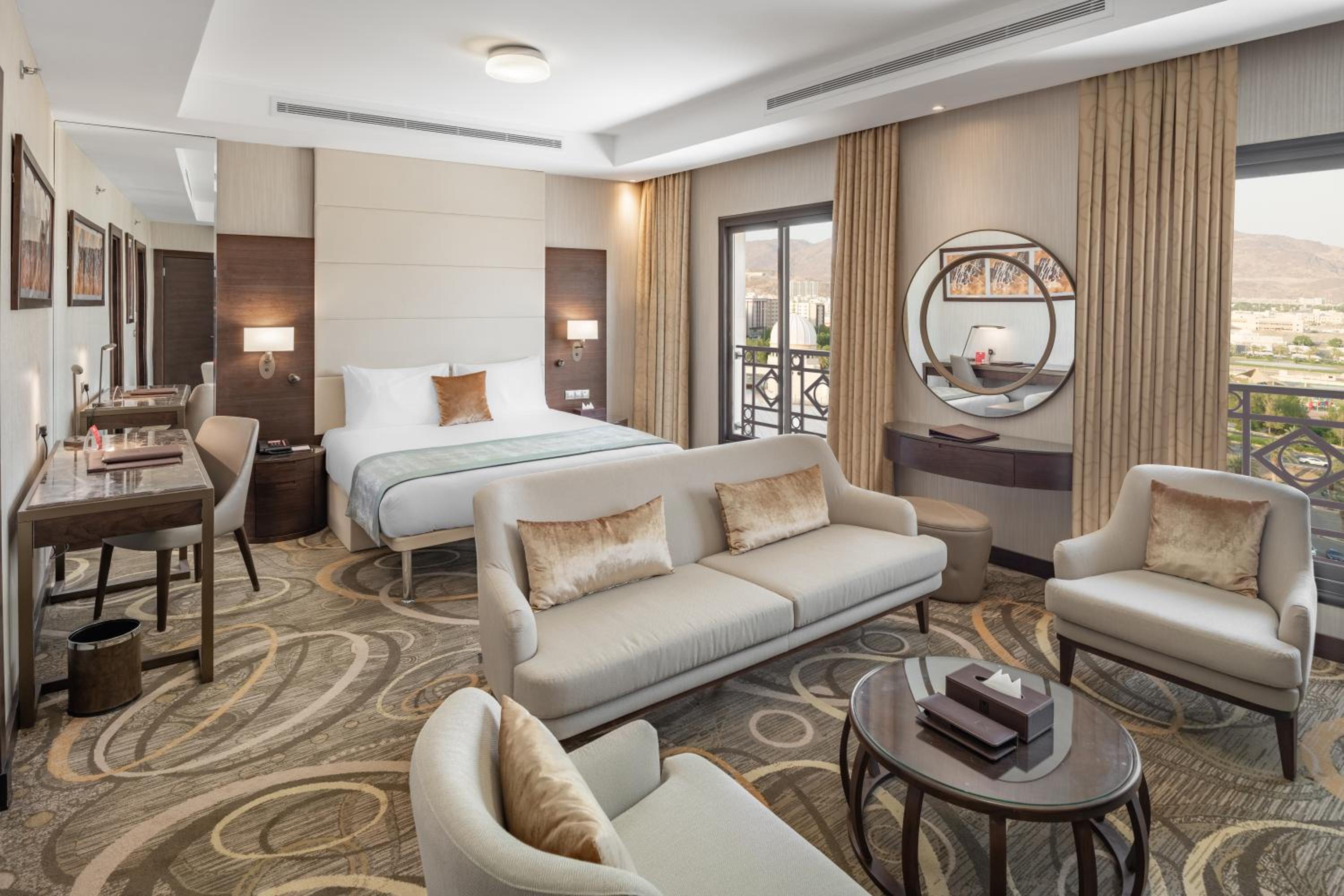 Junior Suite One King Bed - Photo 2