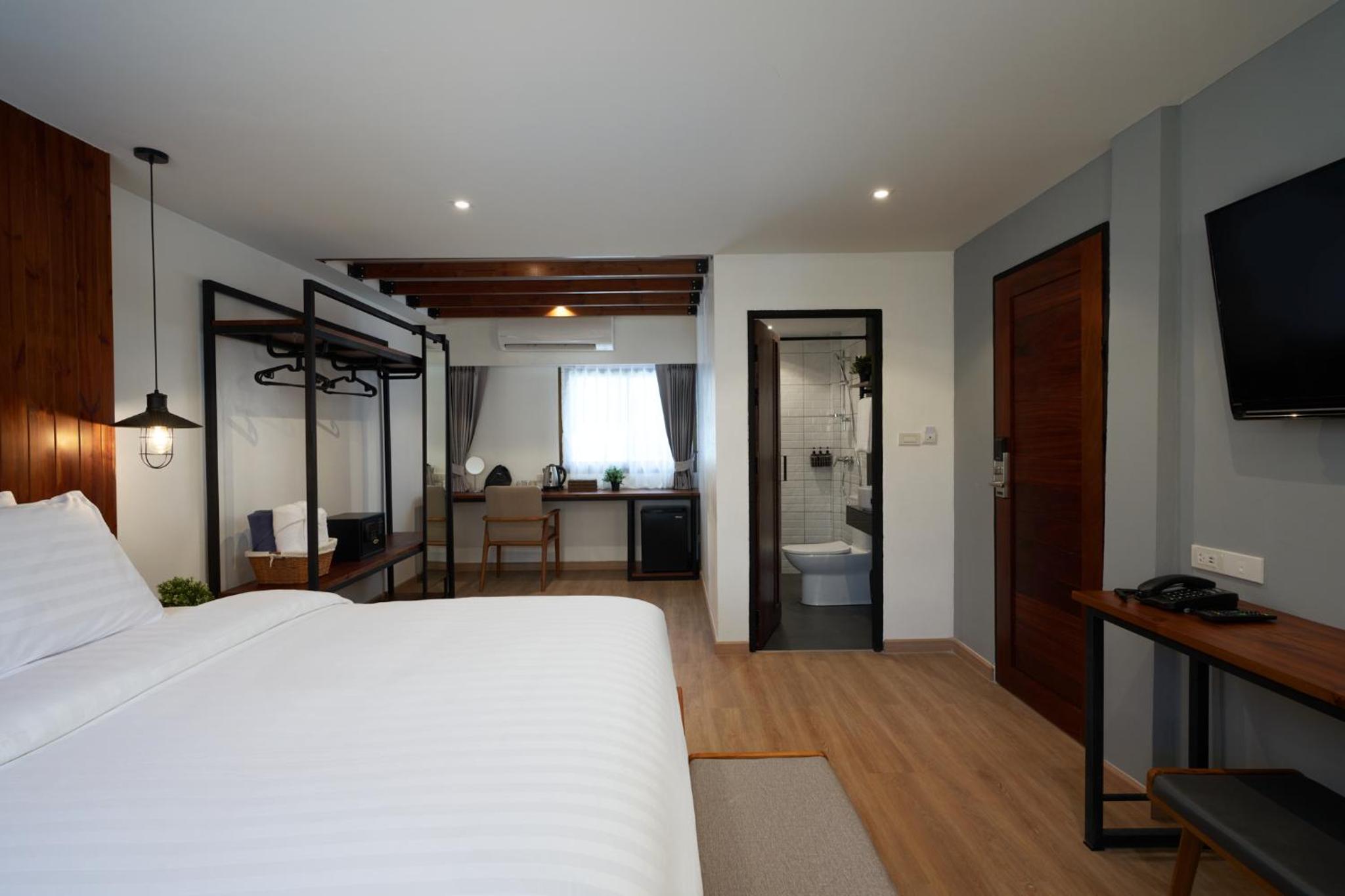 Deluxe Double Room - Photo 5