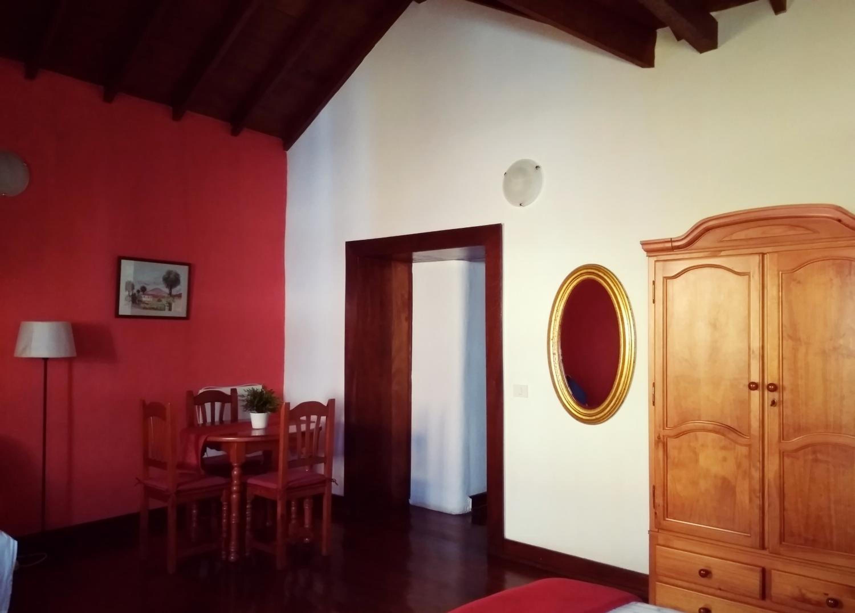 Estudio con sofá cama