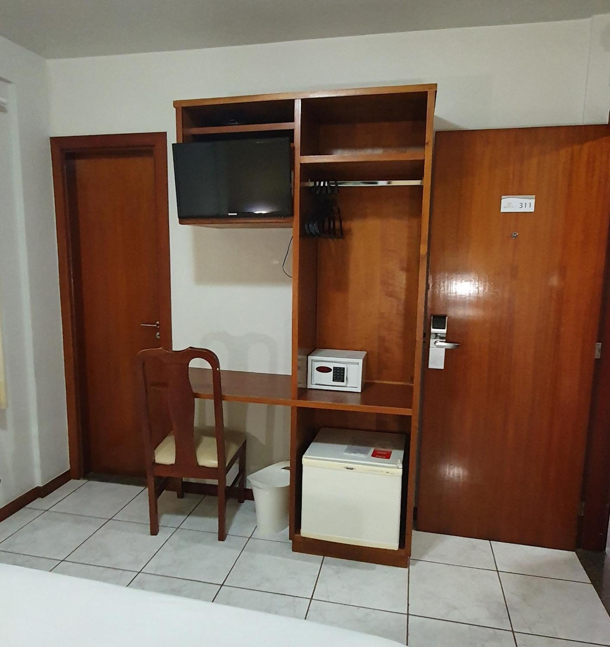 Standard Double Room photo 3