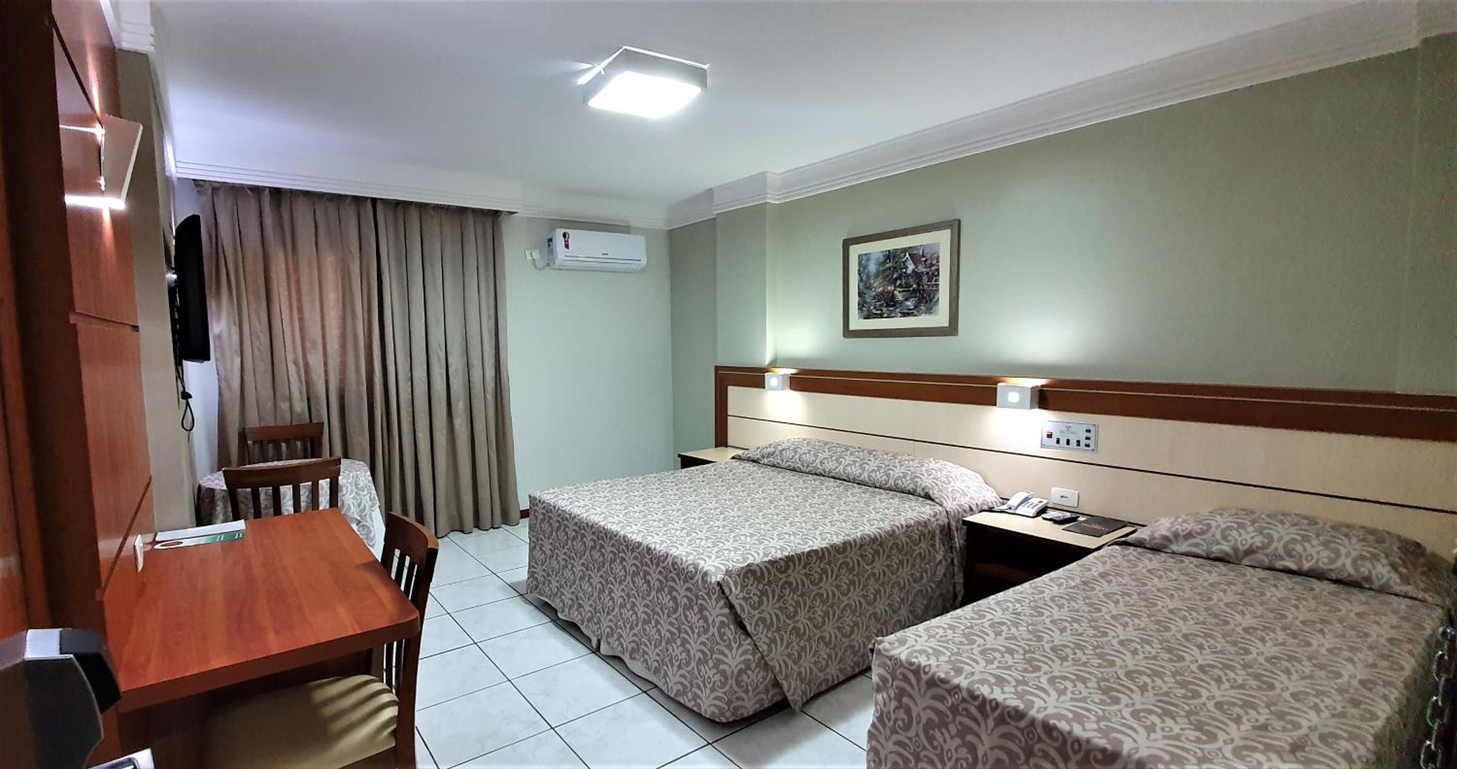 Luxury Triple Room photo 2