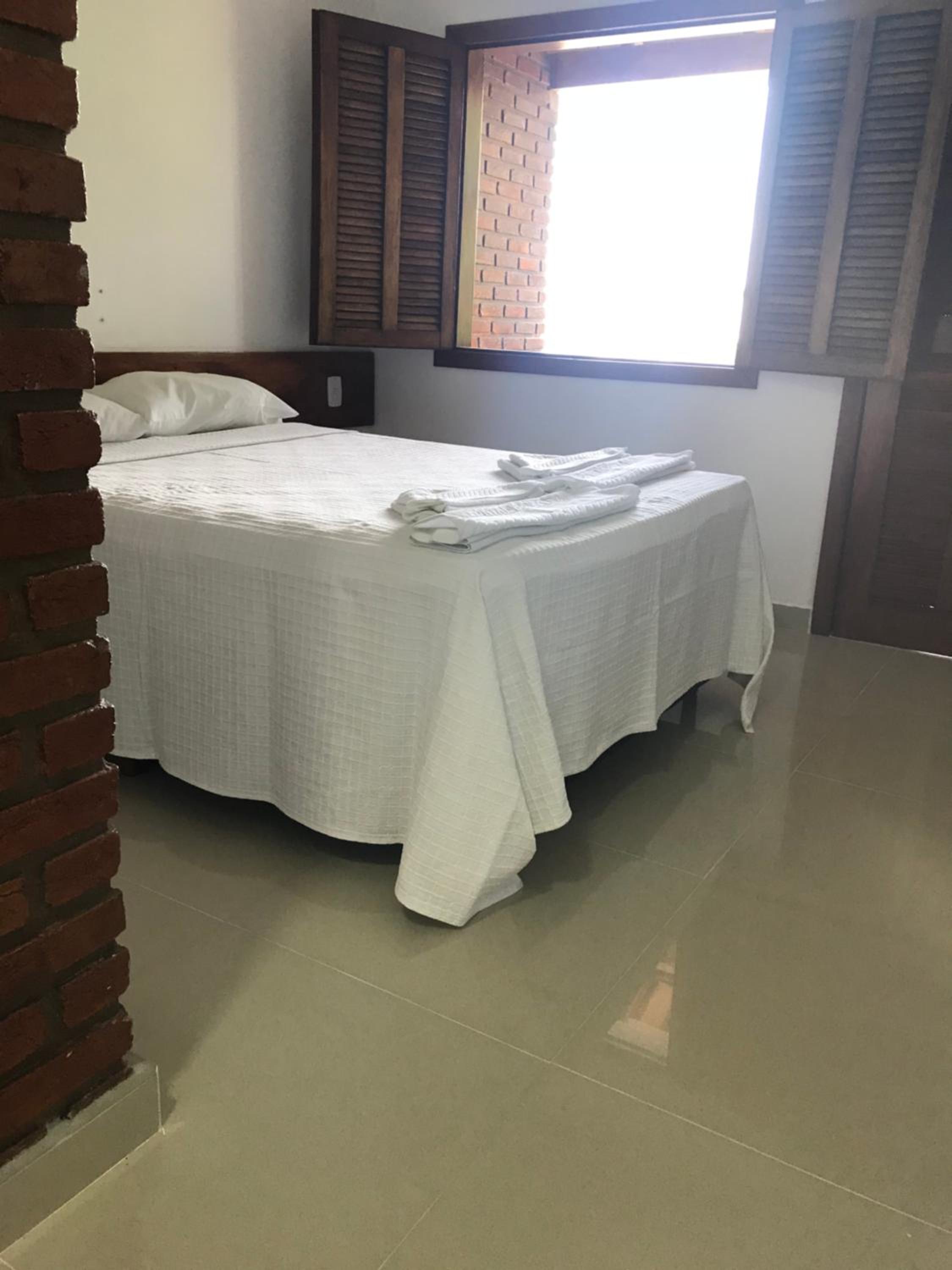 Deluxe Double Room with Balcony photo 3