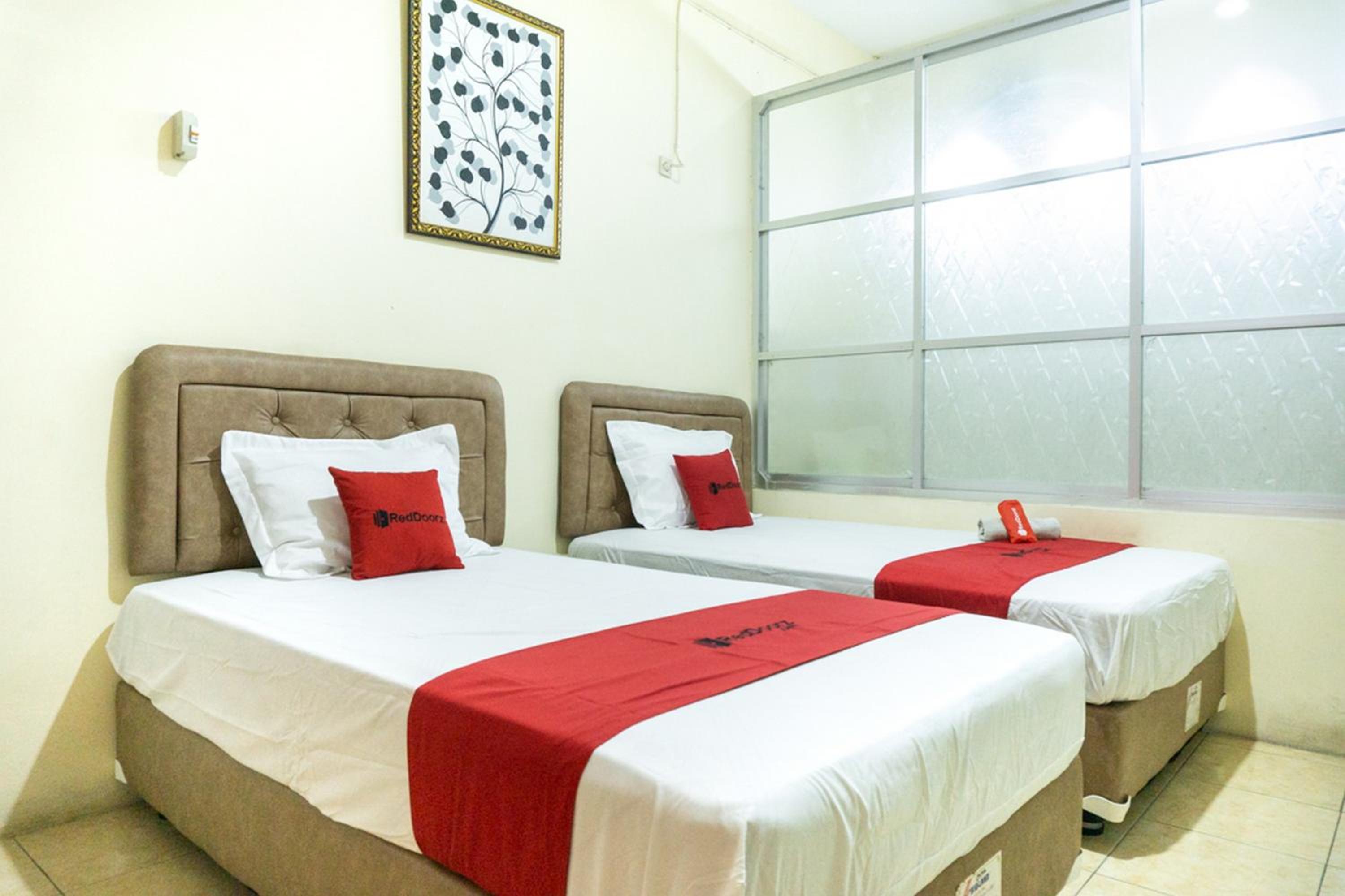 Twin Room - Photo 7