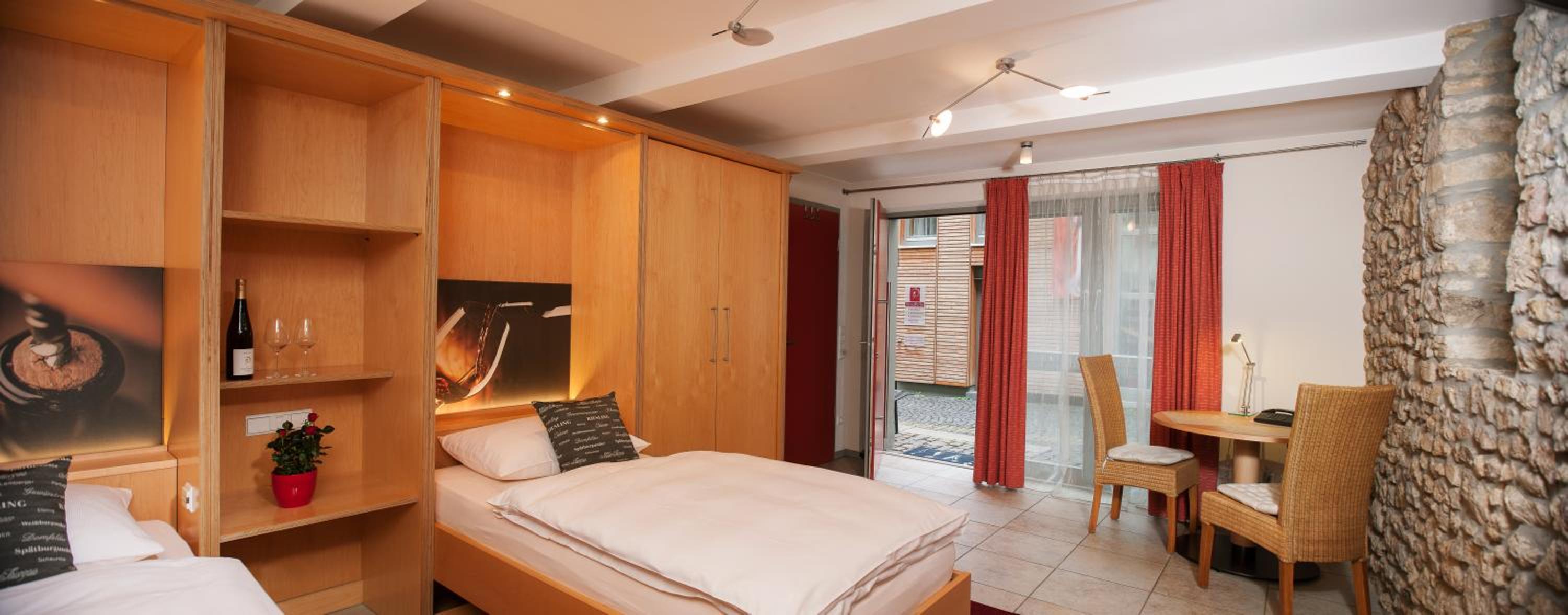 Standard Double Room photo 3