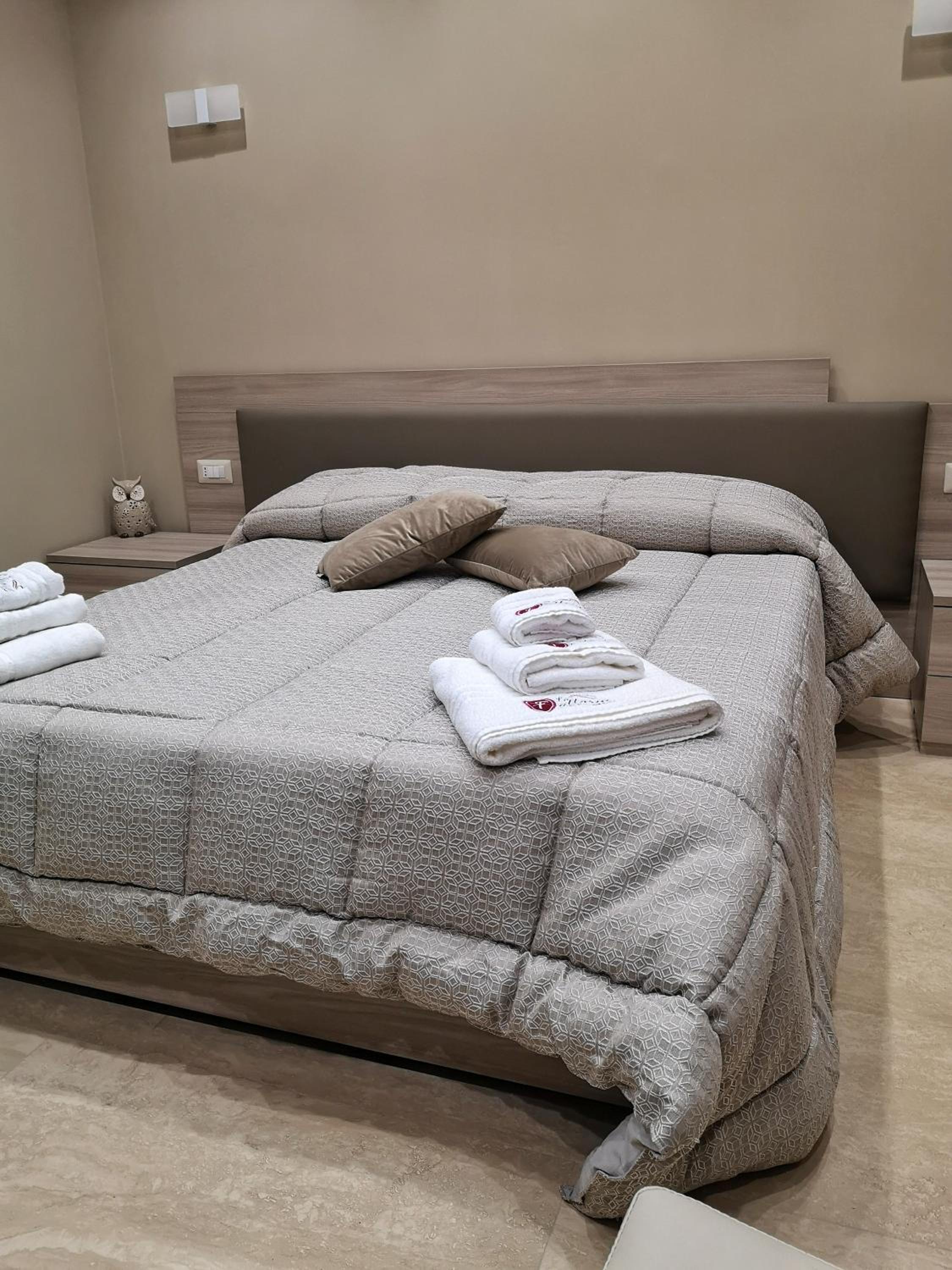 Double Room with Private Bathroom photo 3
