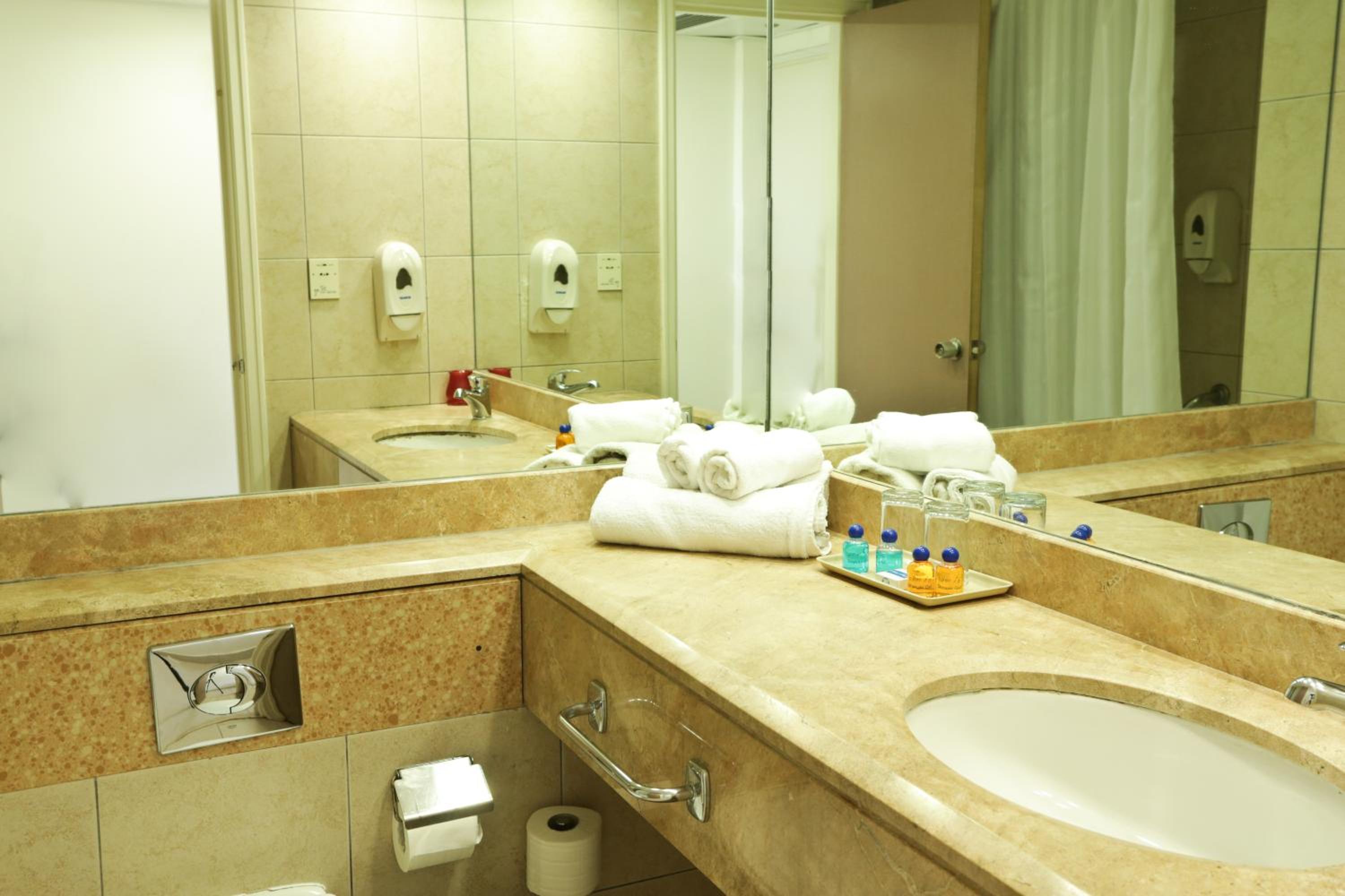Standard Room photo 3