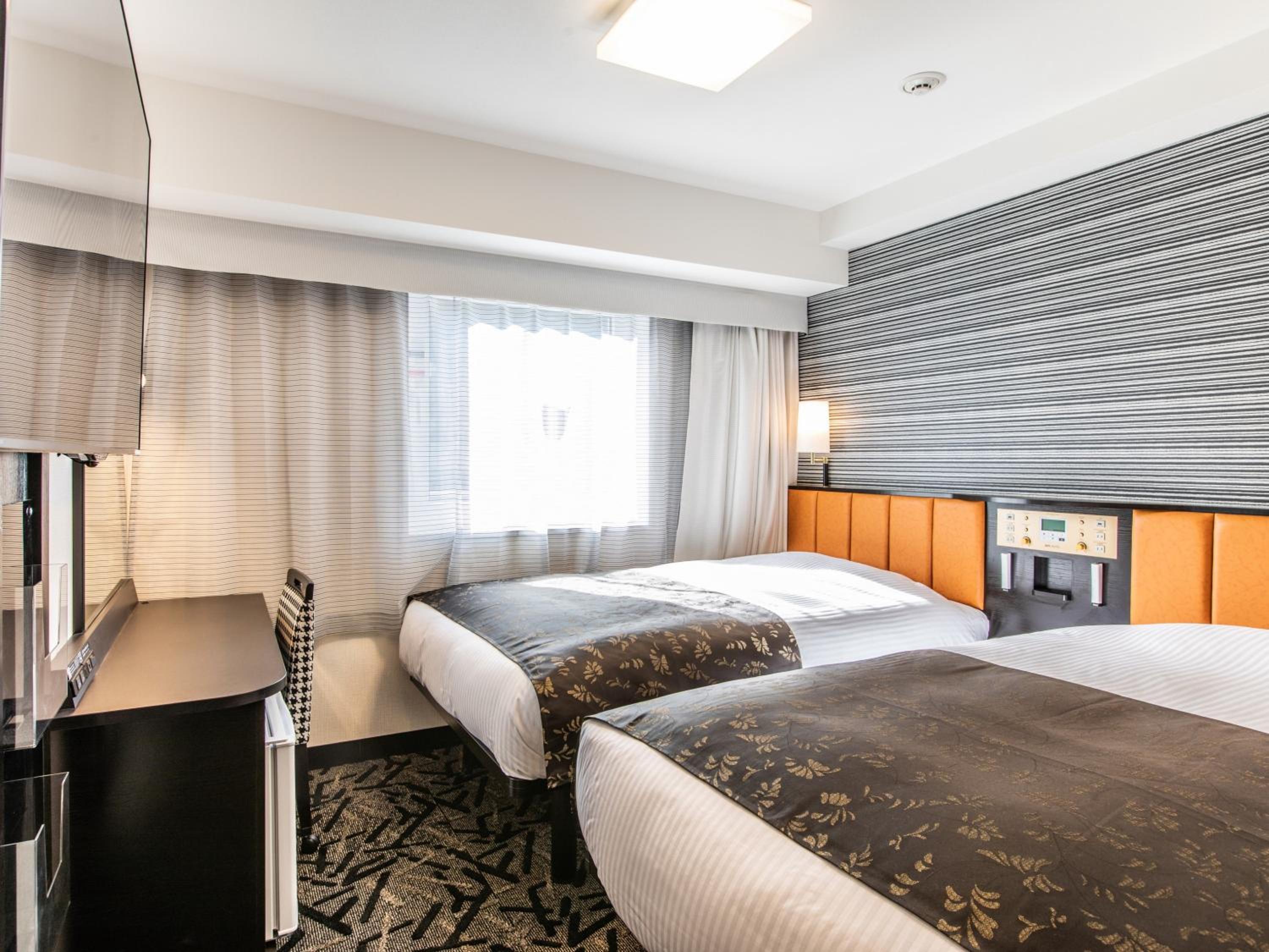 Standard Twin Room - Non-Smoking