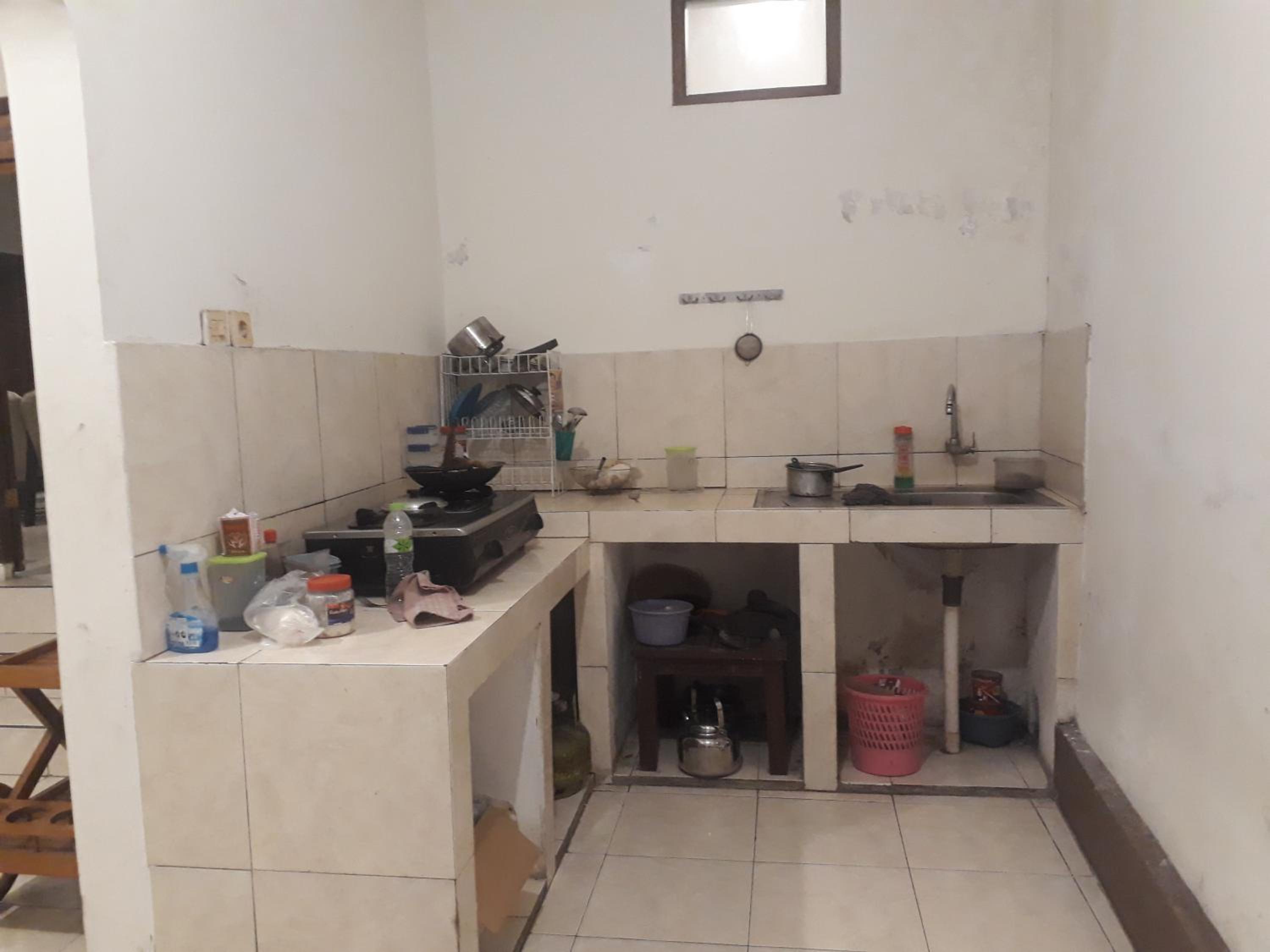 Four-Bedroom House - Photo 15