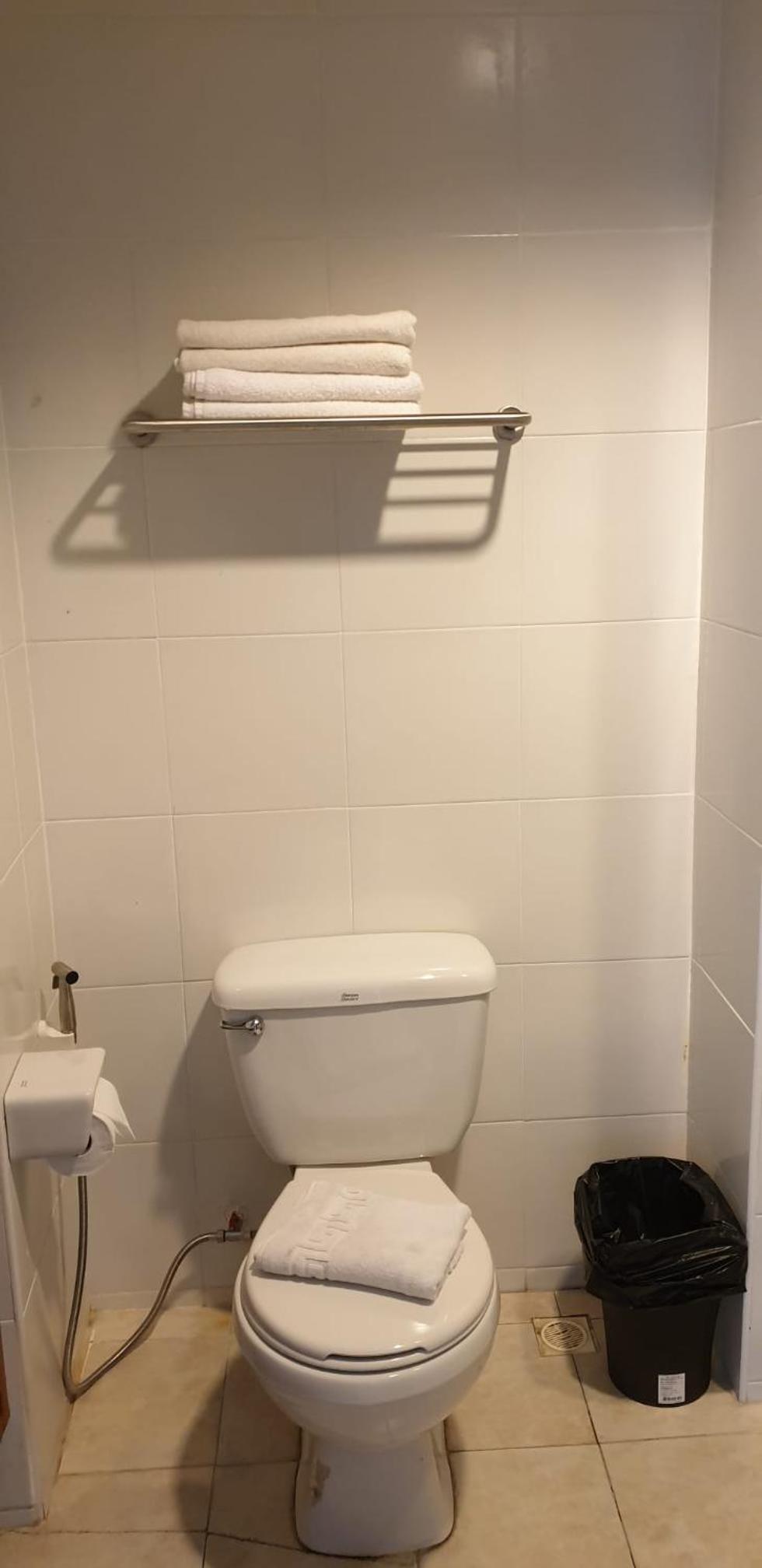 Standard Studio - Photo 17