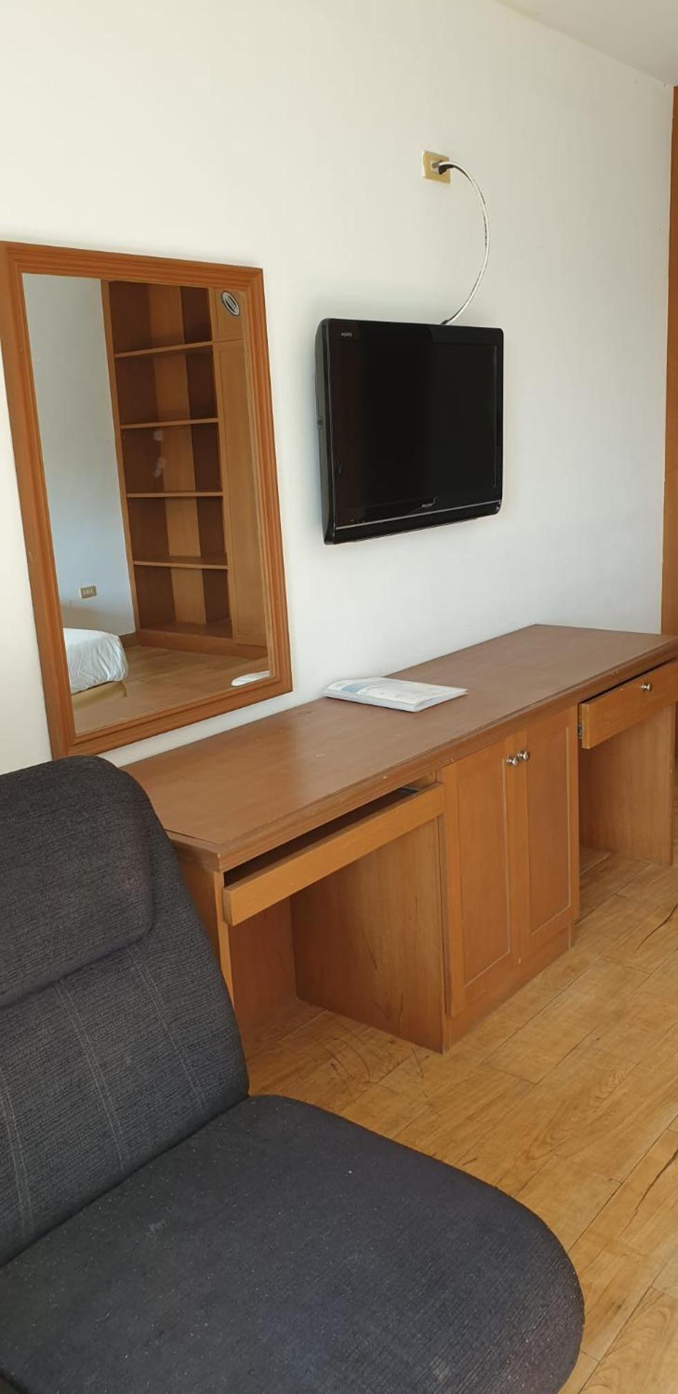 Standard Studio - Photo 15