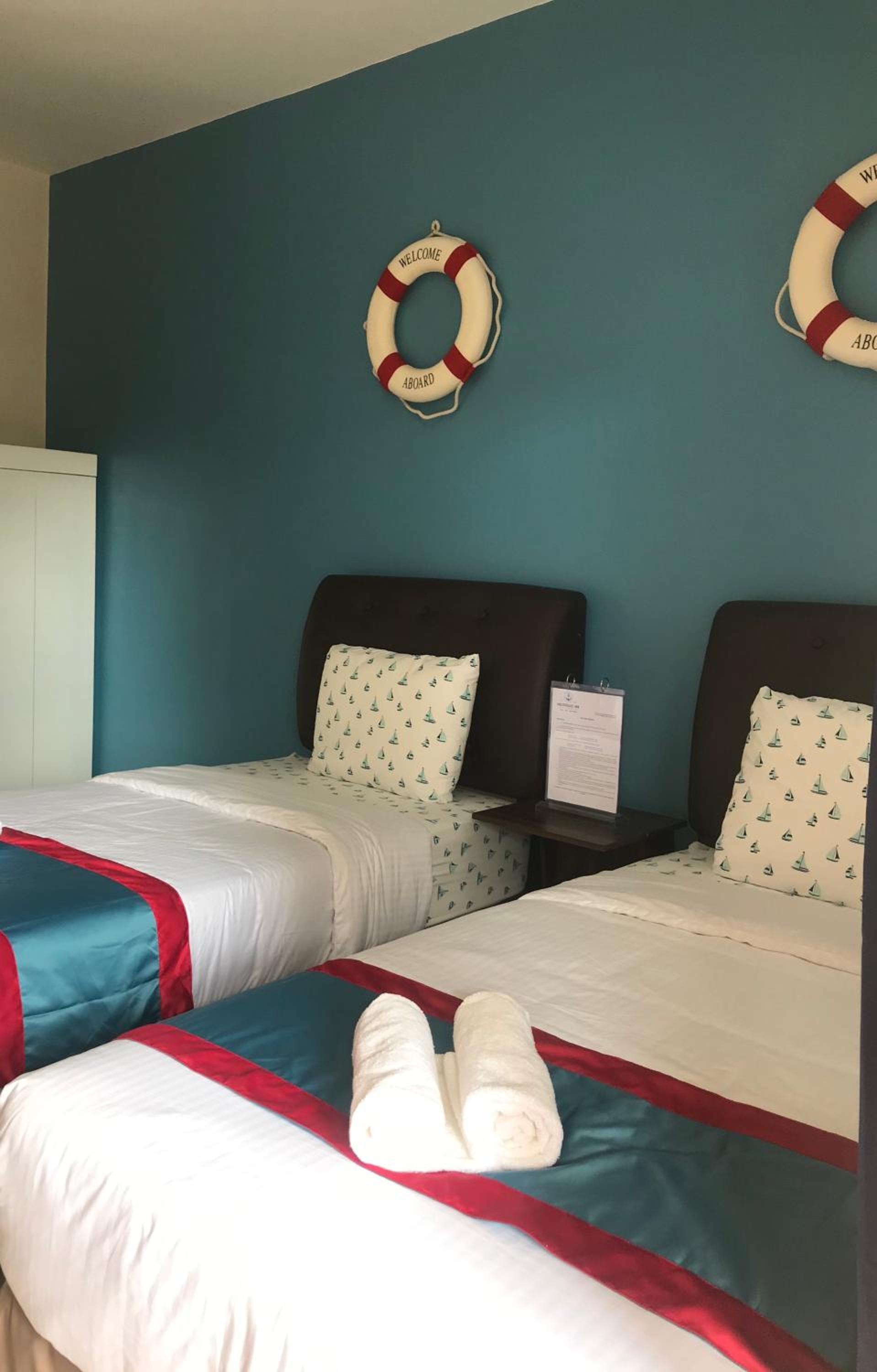 Deluxe Twin Room - Photo 3