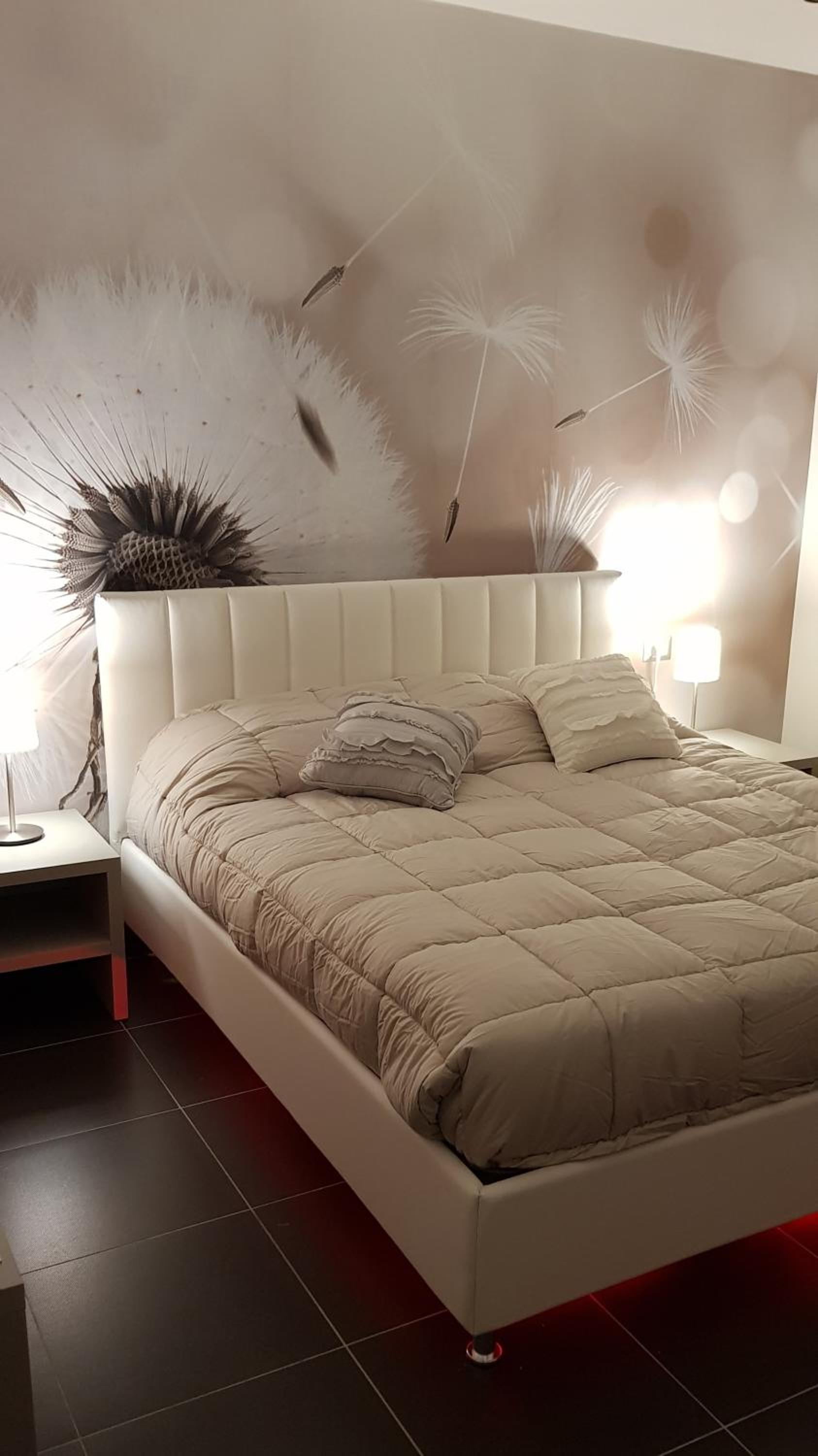 Deluxe Double Room with Balcony - Photo 4