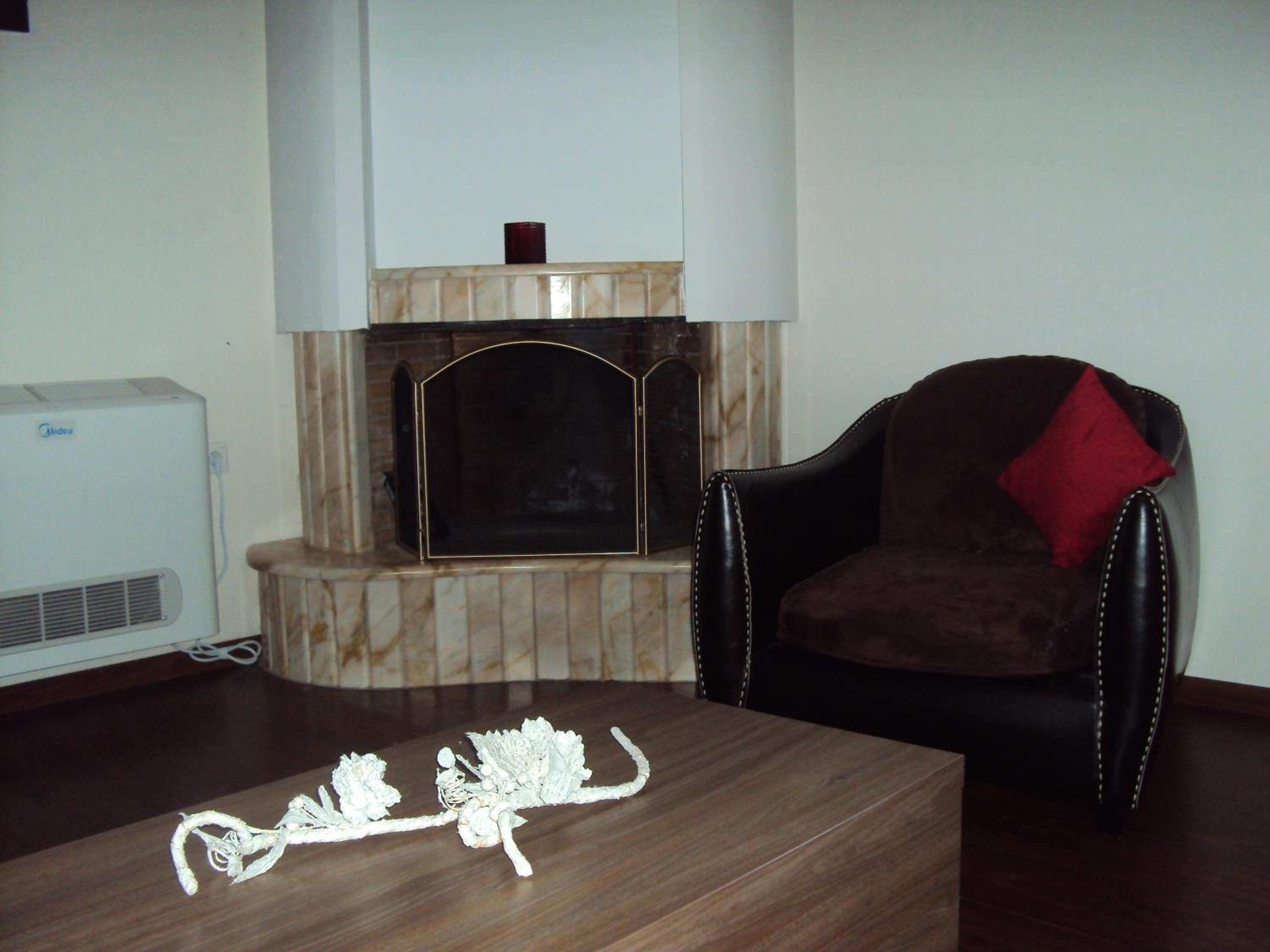 Junior Suite with Balcony - Photo 3