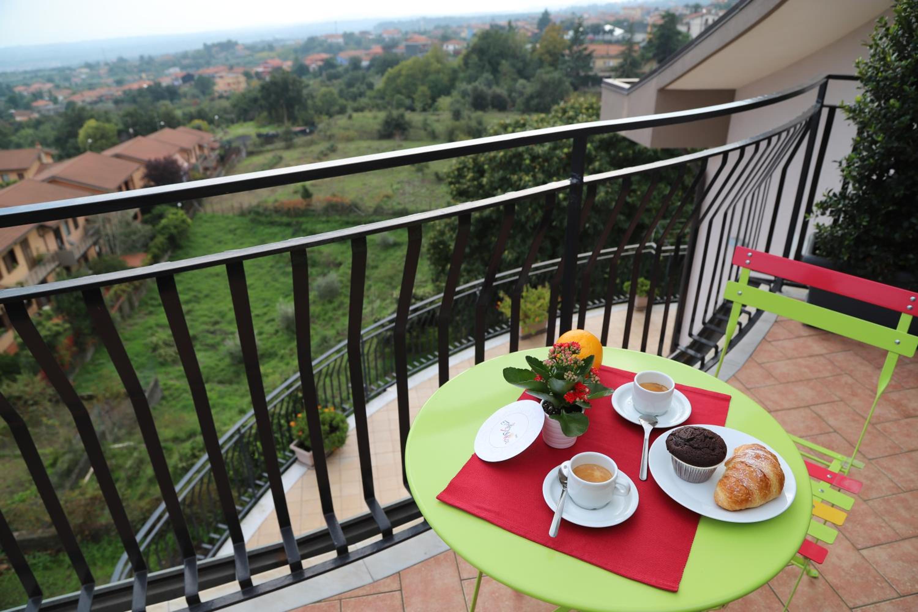 Double or Twin Room with Sea View photo 3