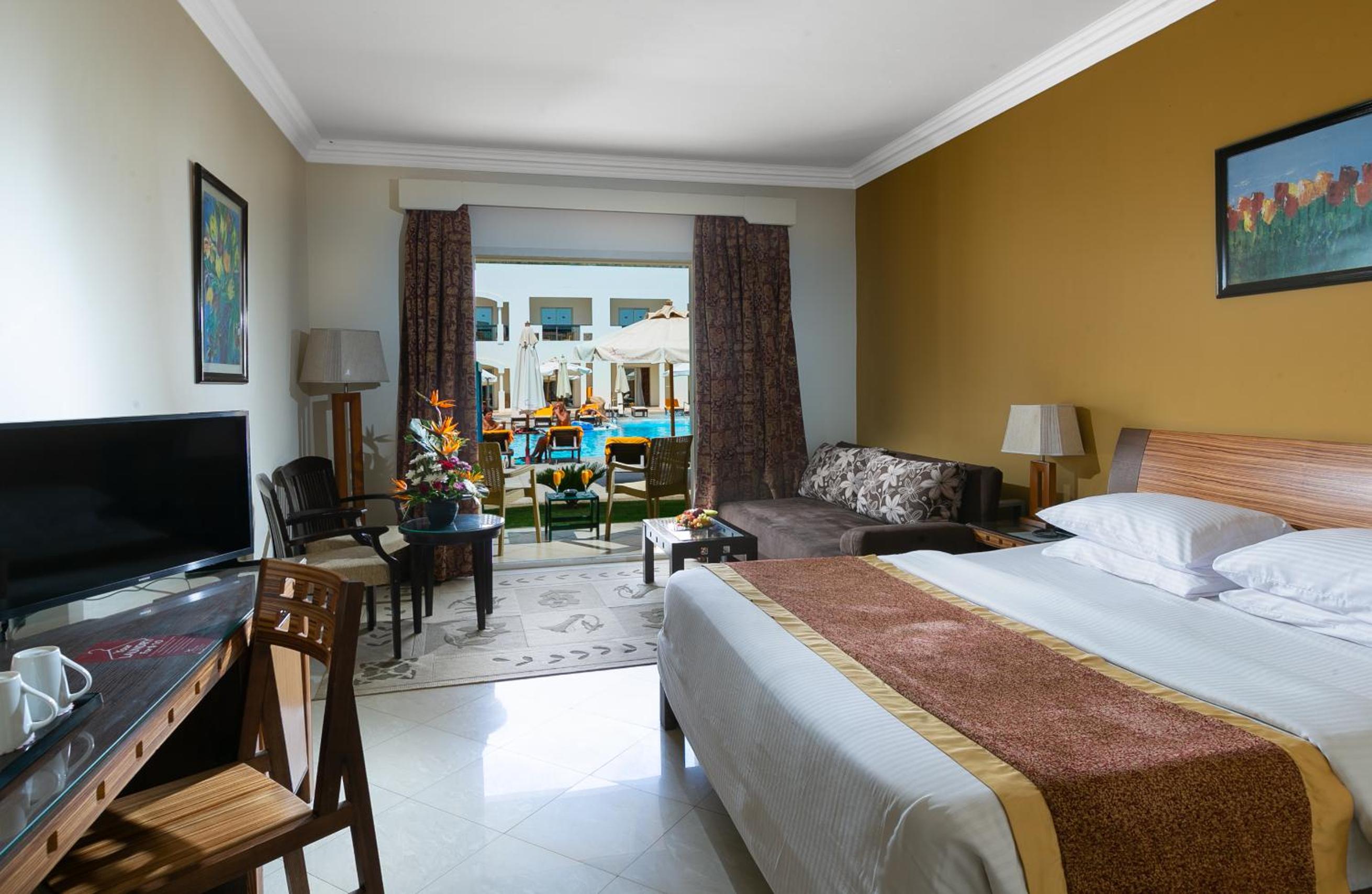 Superior Room with Pool View