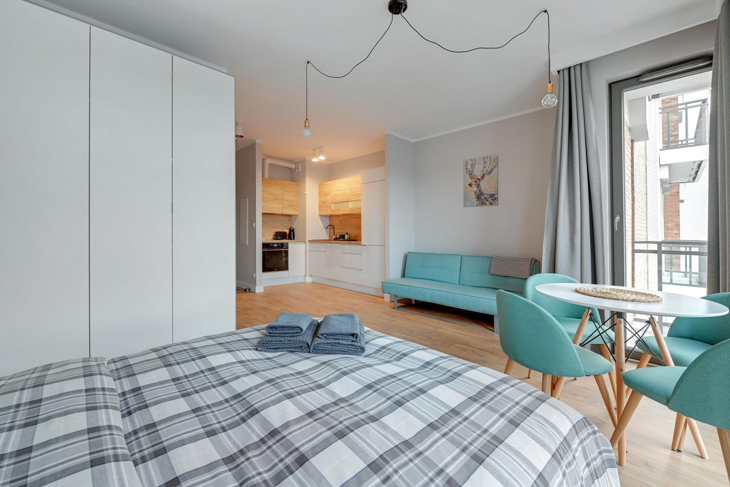 Studio Apartment - Photo 16