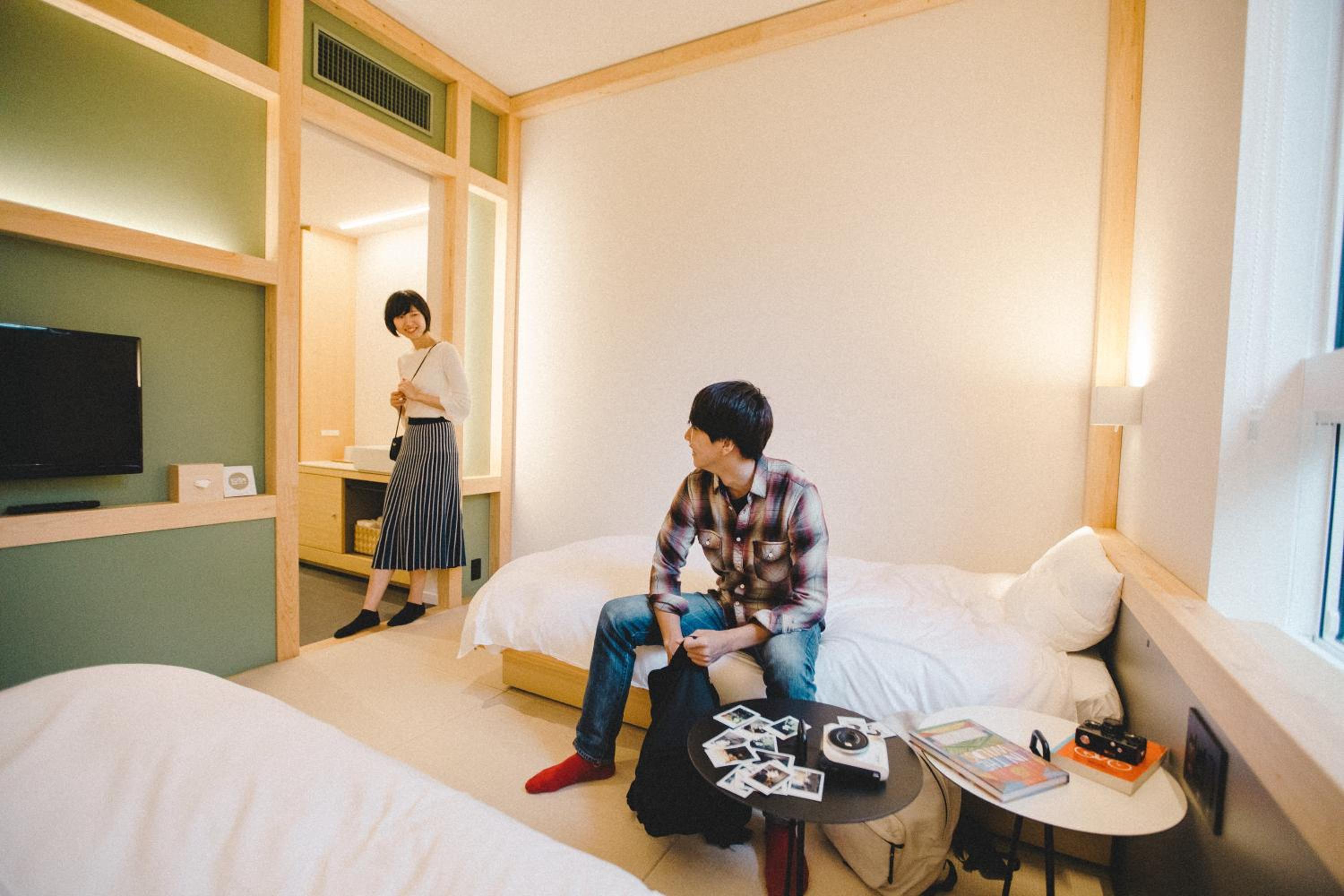 Twin Room with Private Bathroom - Photo 3