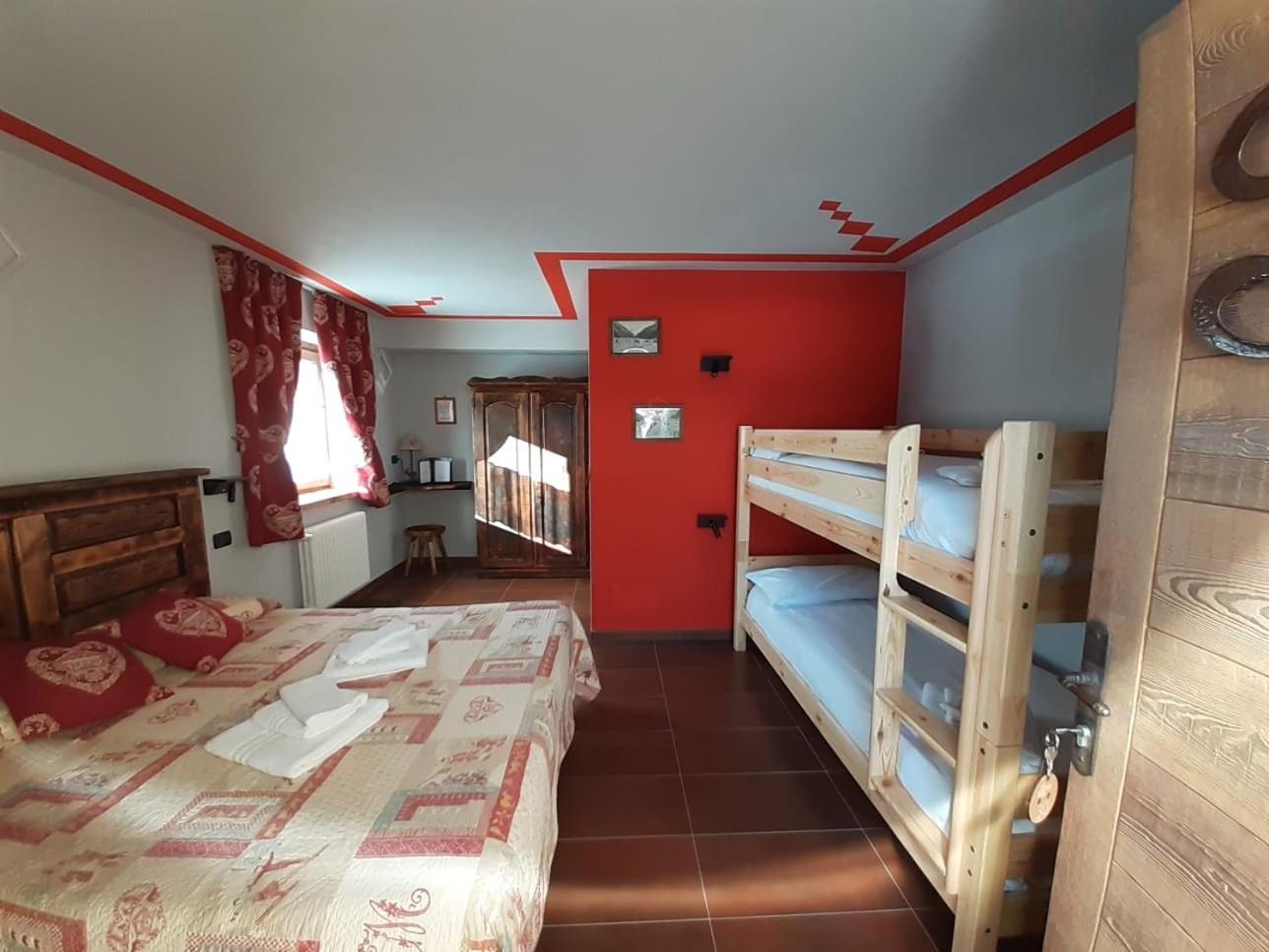 Quadruple Room - Photo 10
