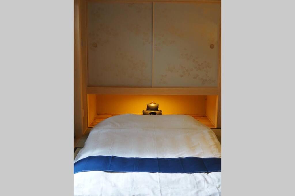 Two-Bedroom House - Photo 25