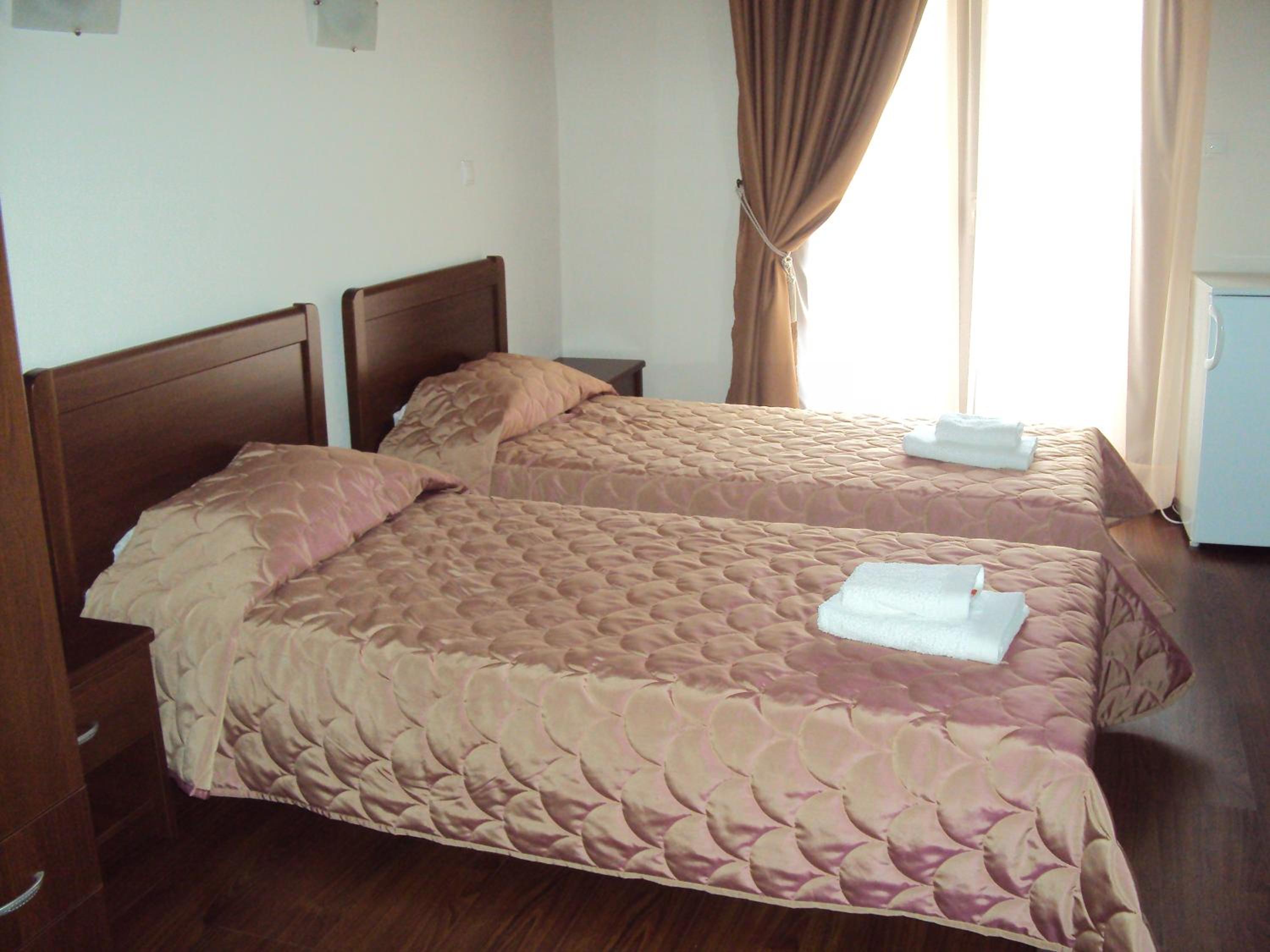 Triple Room - Photo 1