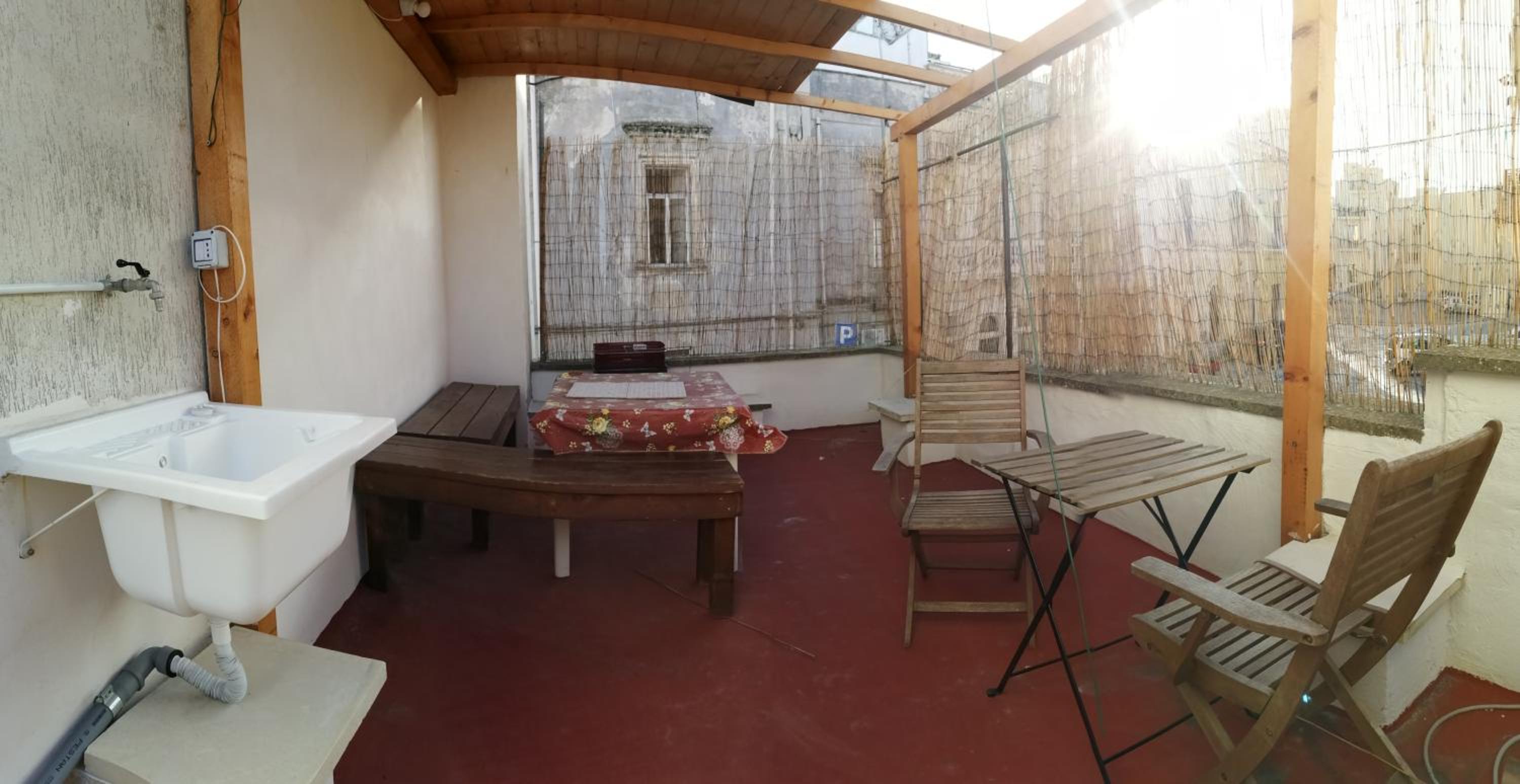 One-Bedroom House - Photo 10
