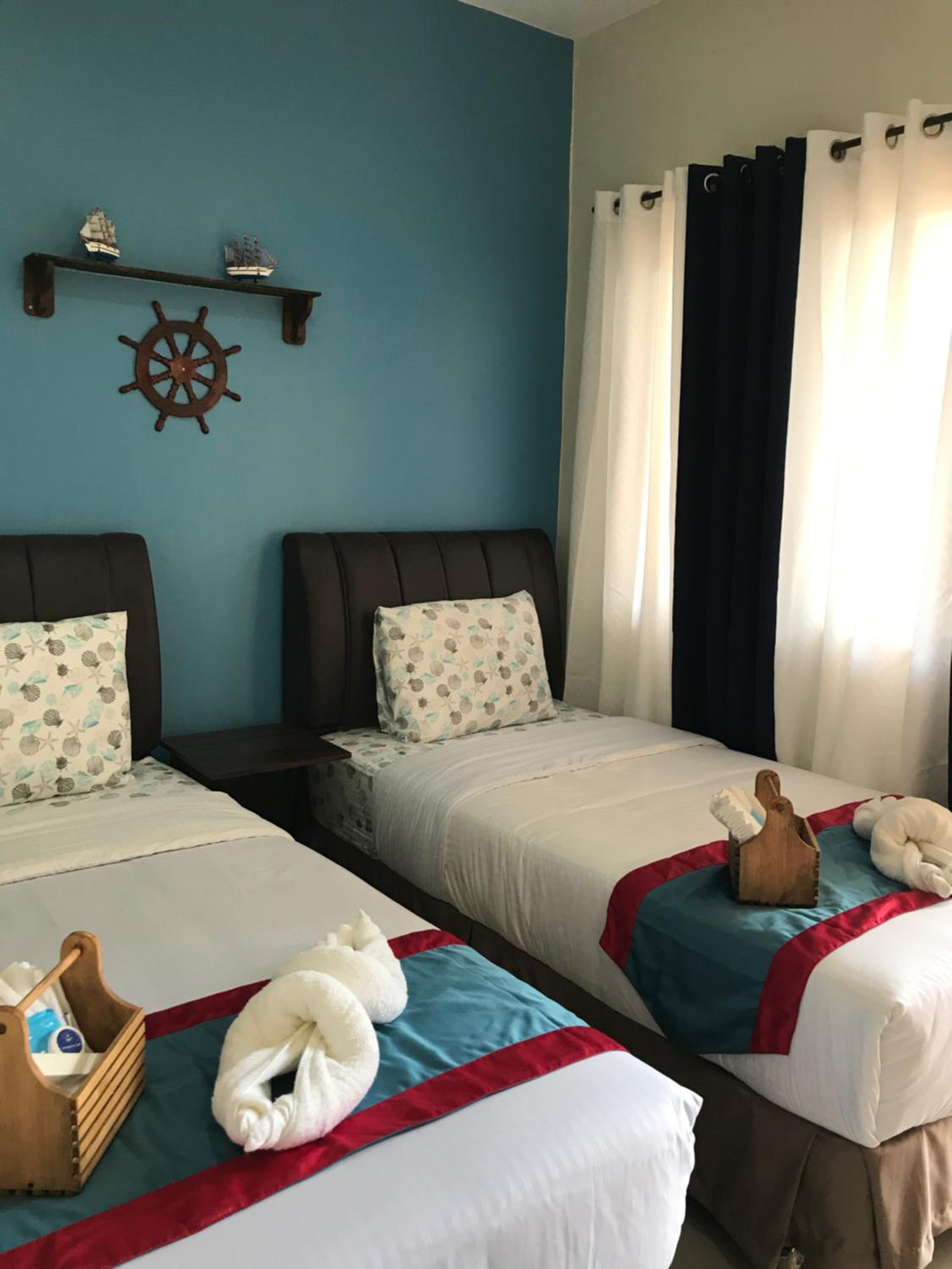 Deluxe Twin Room - Photo 10