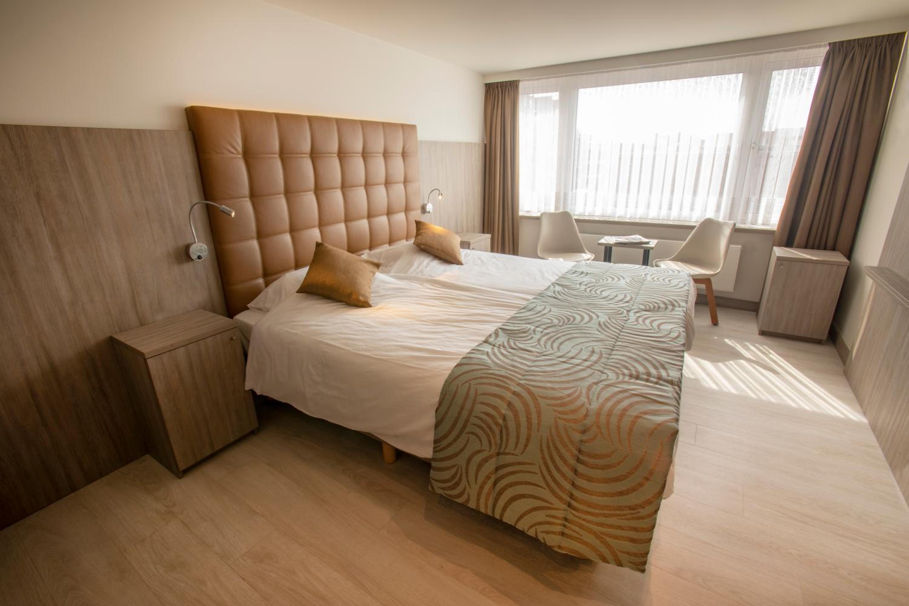 Large Double Room