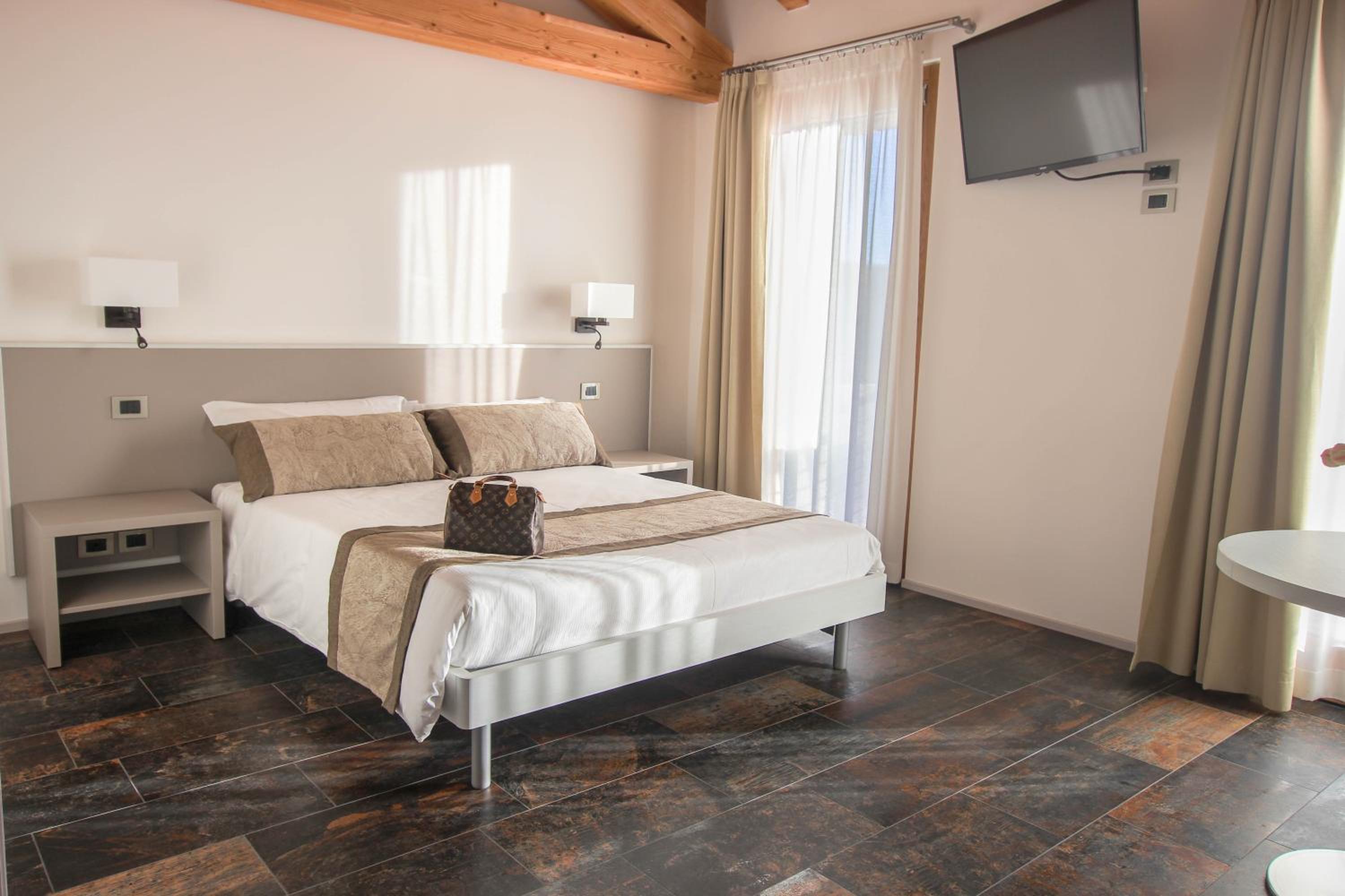 Superior Double Room photo 3