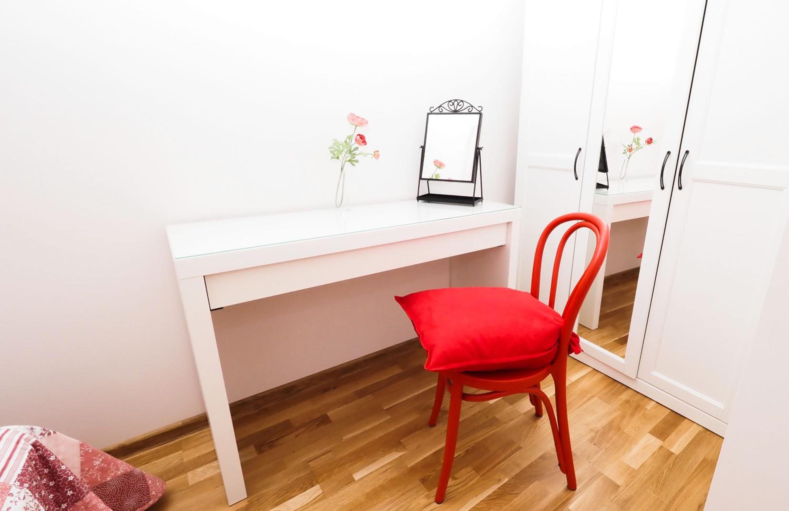 Apartment with Sauna - Photo 7