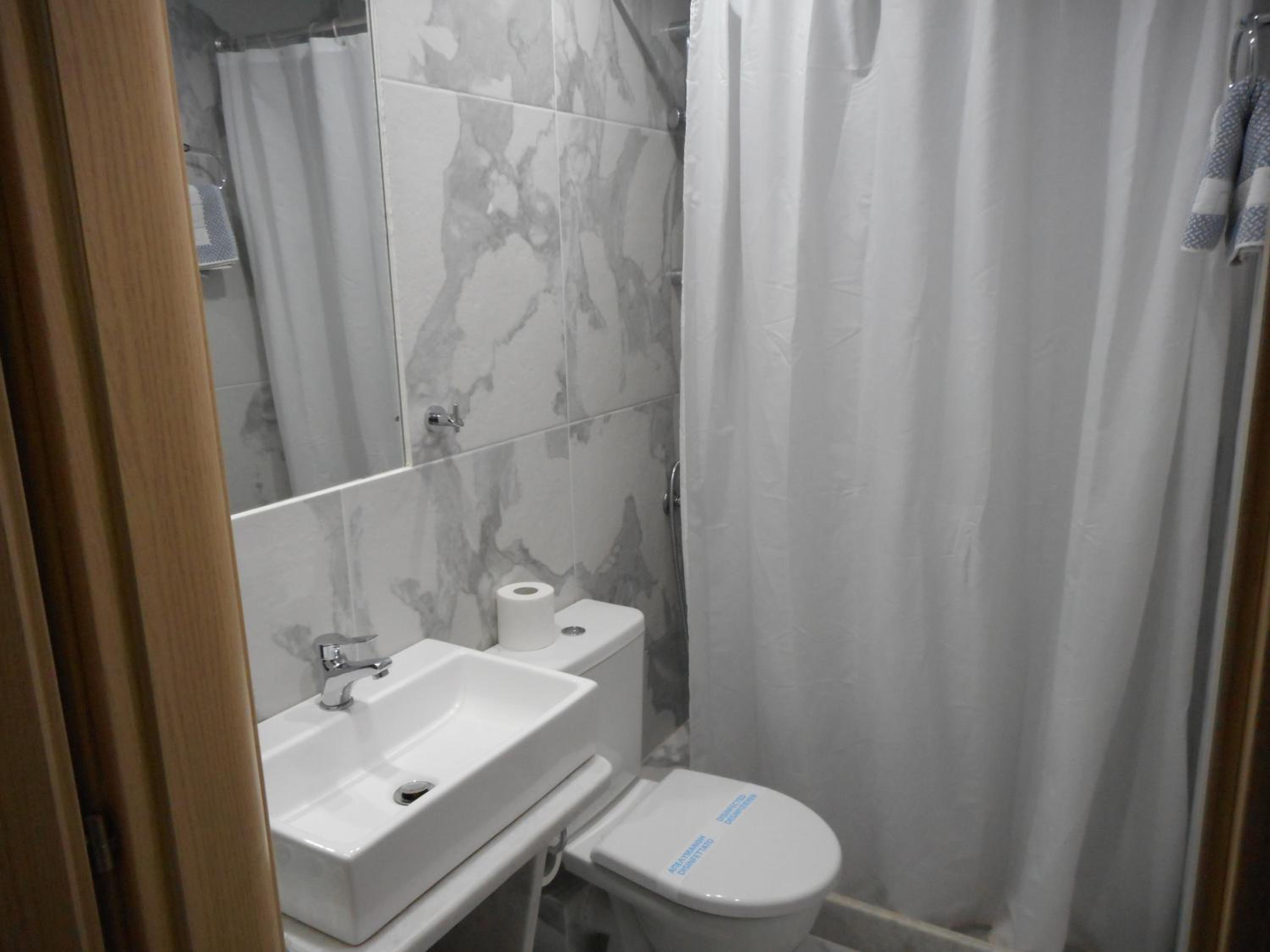 Economy Double Room photo 3