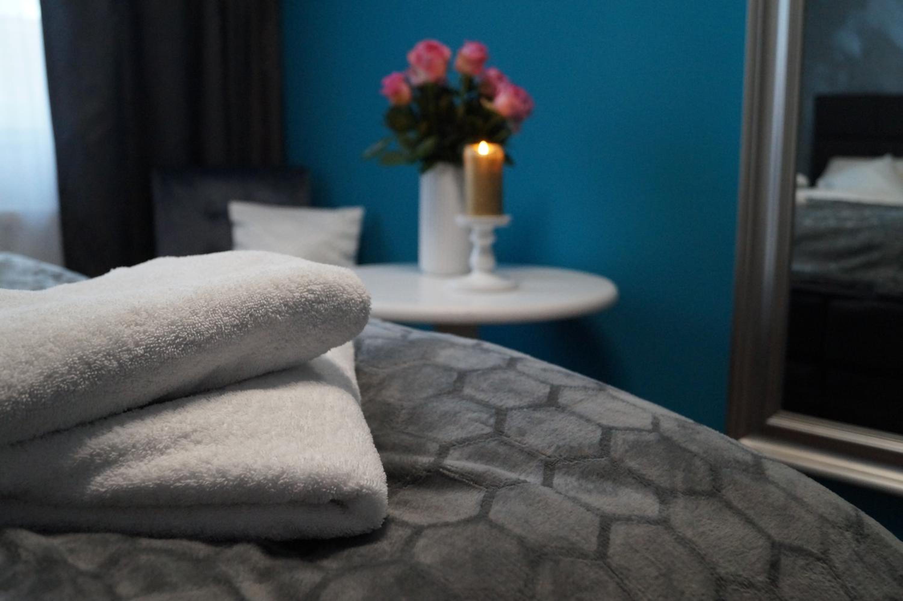 Double Room with Private Bathroom - Photo 1