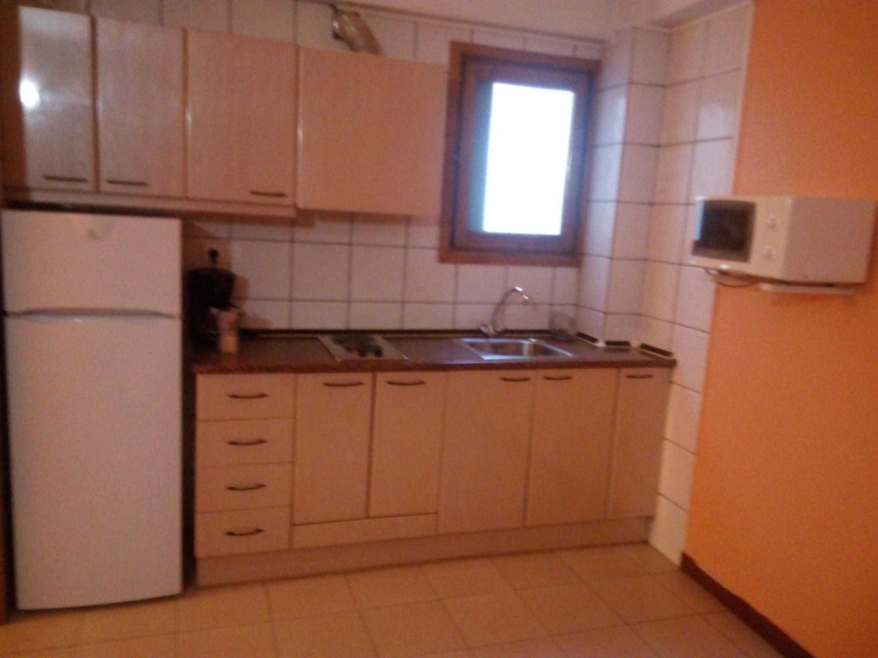 Interior One-Bedroom Apartment (4 Adults) photo 2