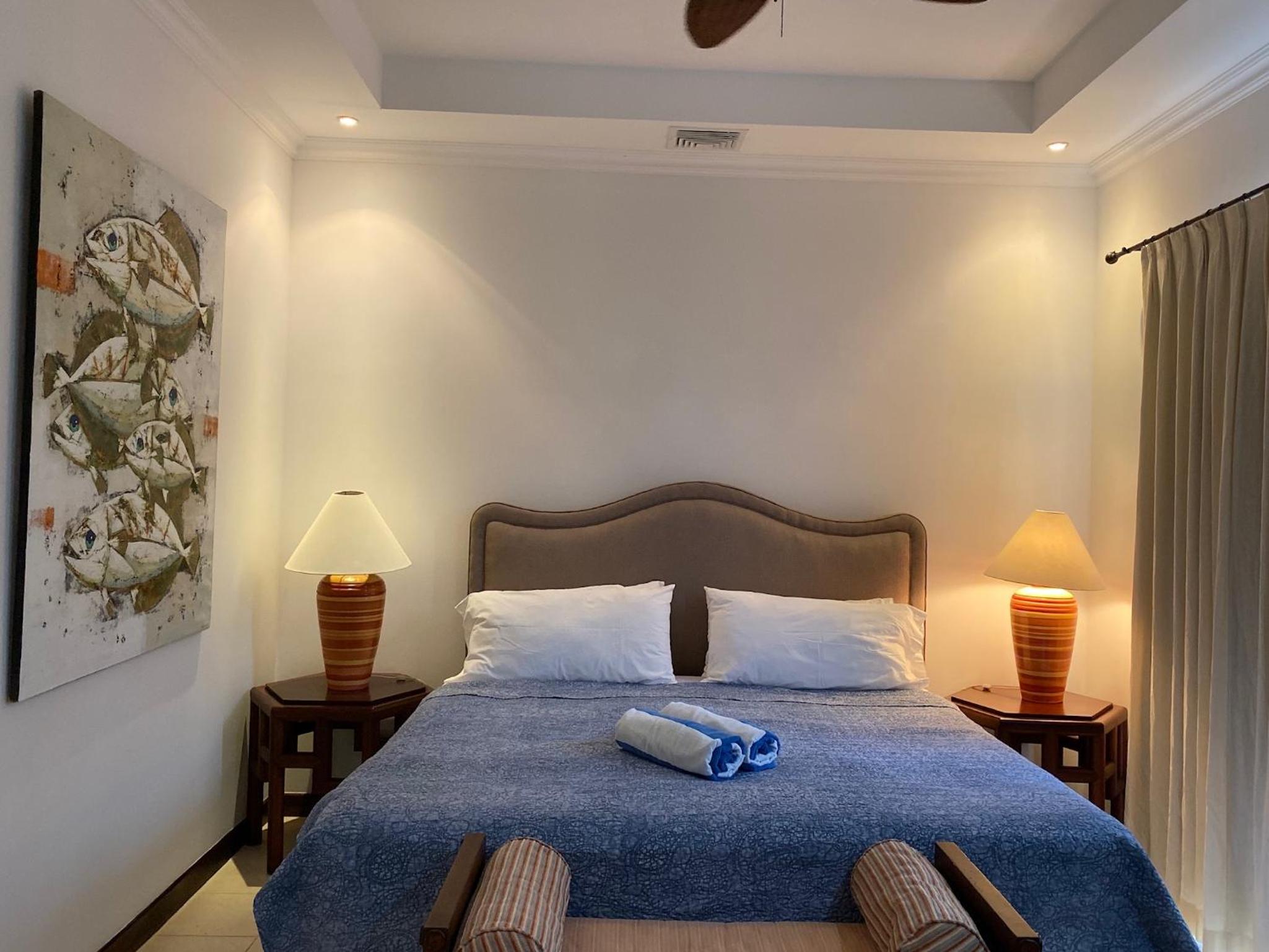 Luxury Condominium with Pool View  photo 1