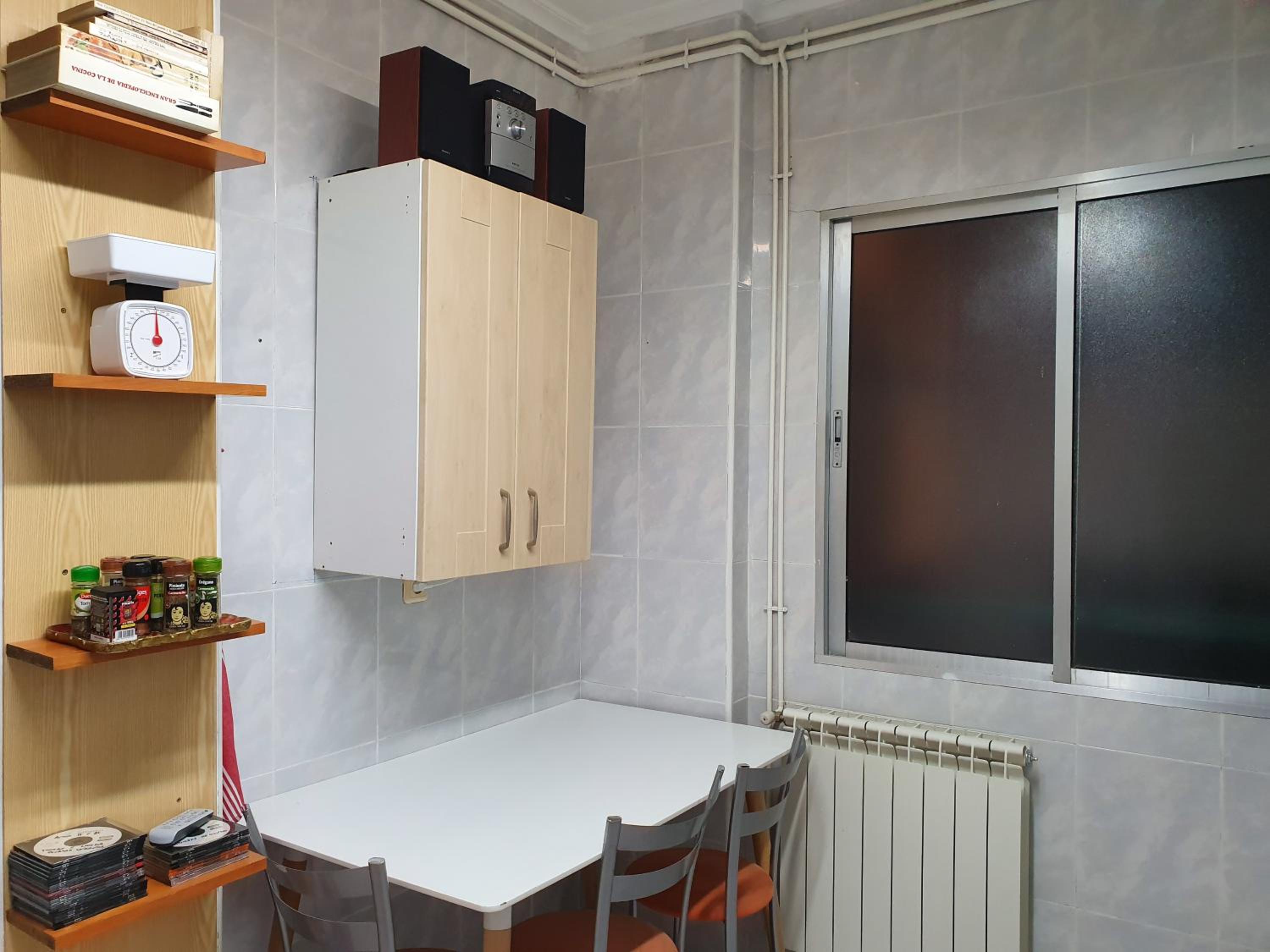 Double Room - Photo 9