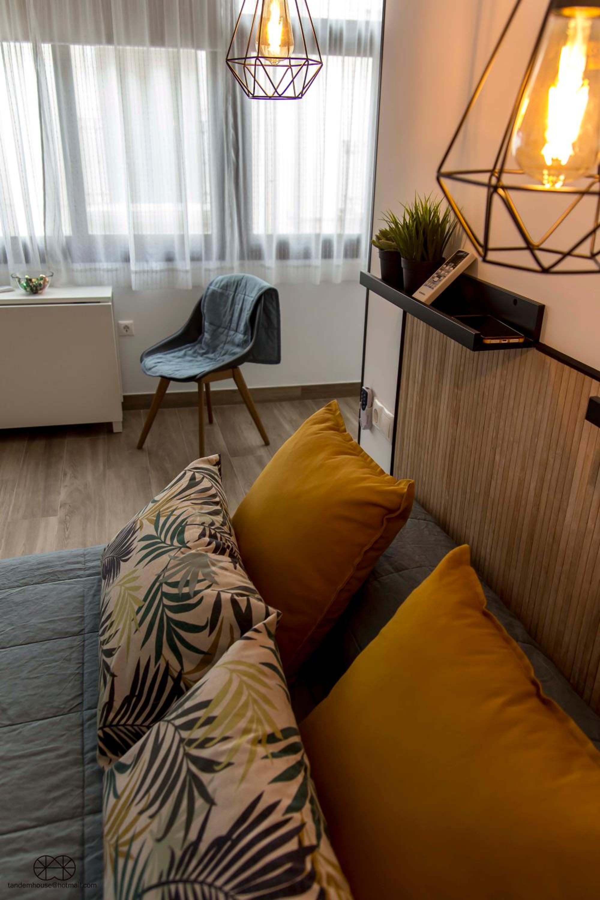 One-Bedroom Apartment - Photo 5