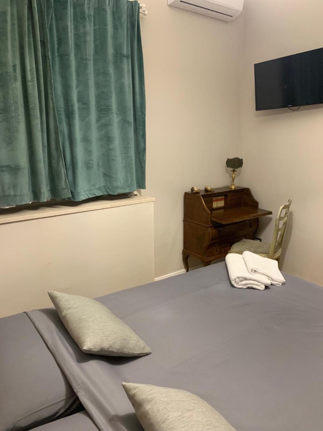Luxury Triple Room photo 3