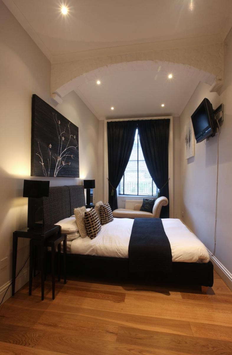 Luxury Suite photo 2