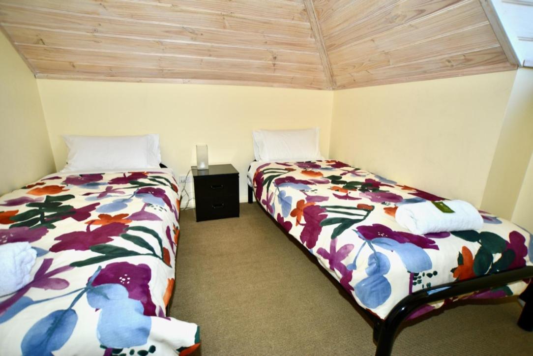 Three-Bedroom Chalet photo 2