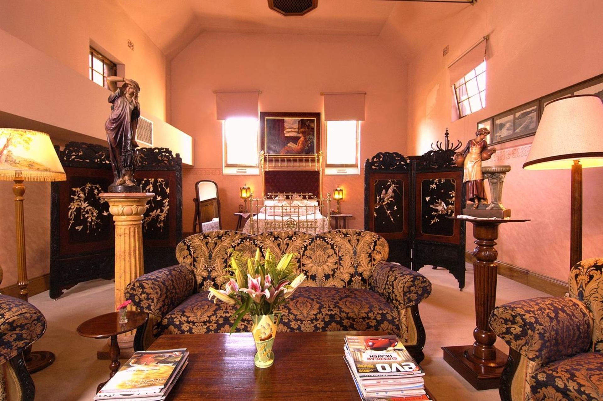 Friendly Meeting Chapel with Spa Bath (141 Tynte street North Adelaide)