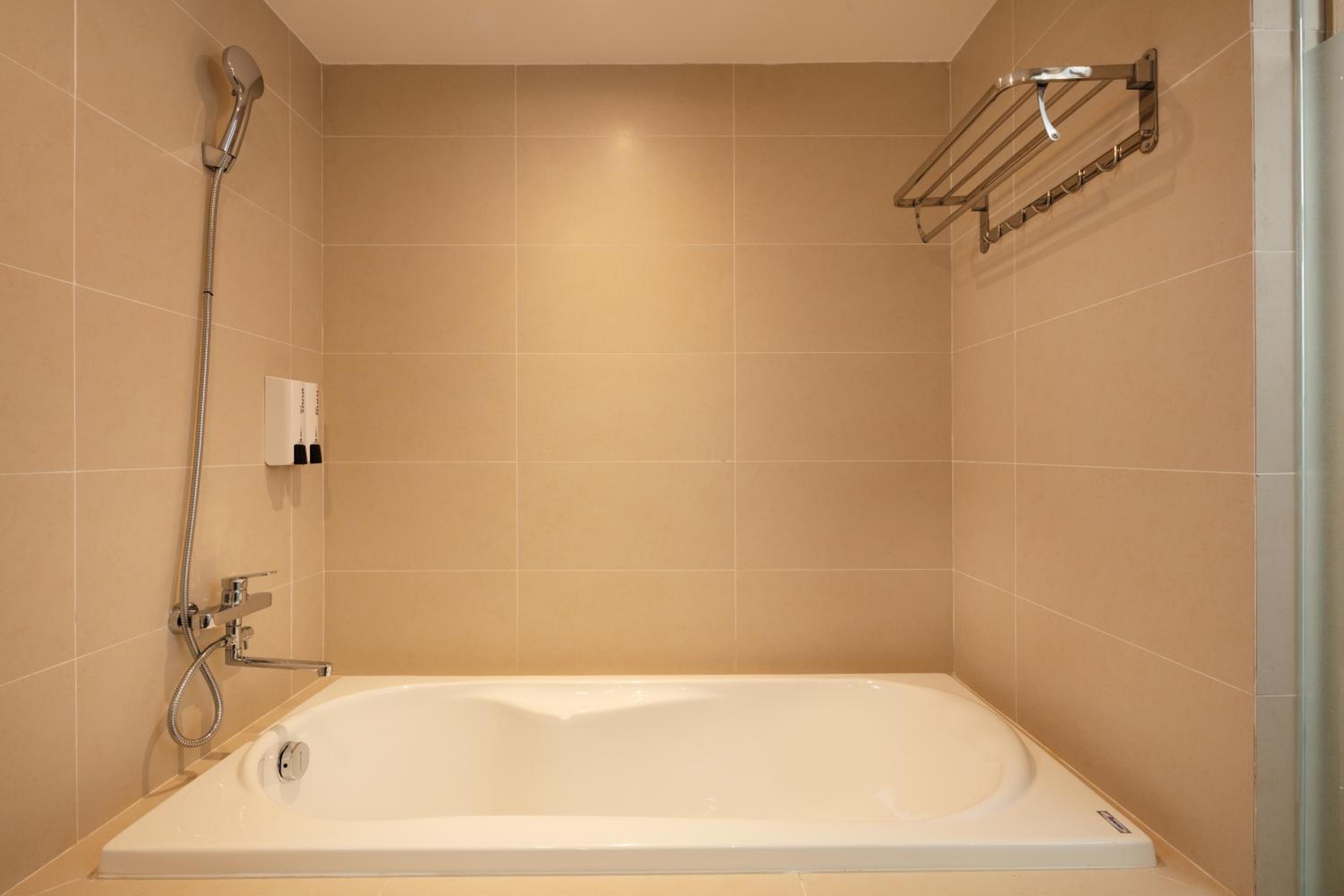 Executive Triple Room - Photo 3