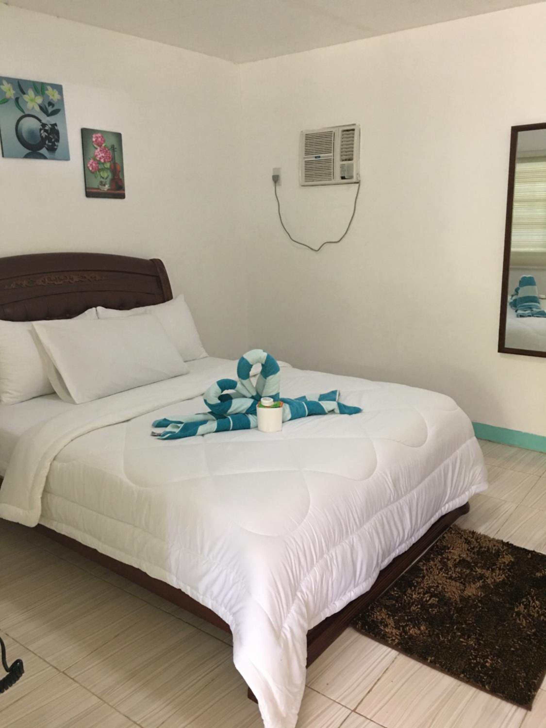 Standard Double Room - Photo 18
